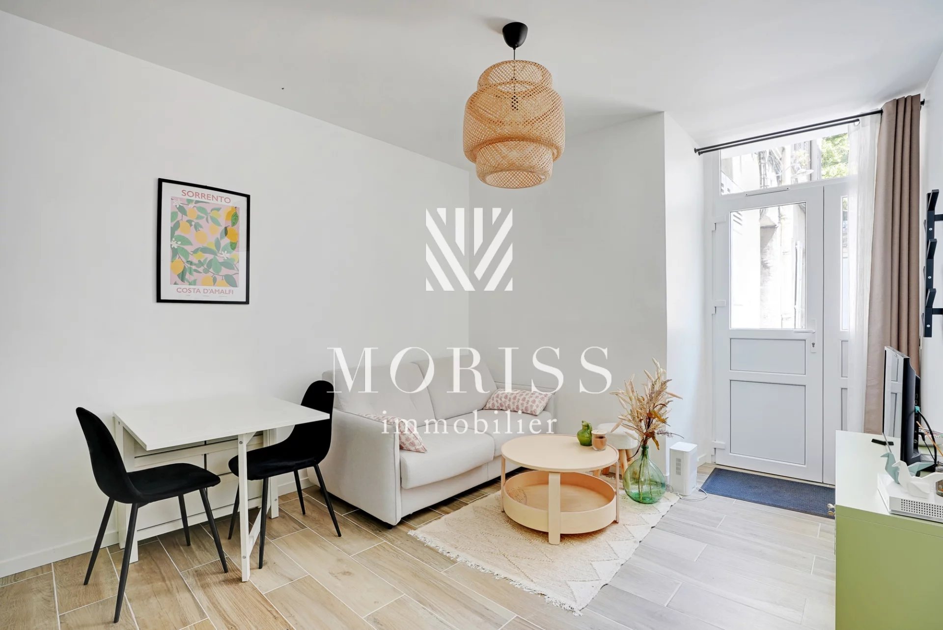APPARTEMENT 2 PIÈCES 32 M² EN RDC - REFAIT A NEUF EN 2024 - RUE - Image Array