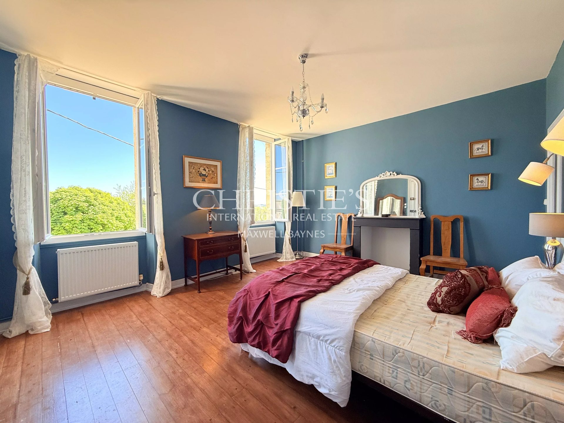 11 Bedroom Villa/Townhouse's Image 14