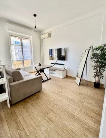 Appartement 27 m² - Terrasse - Quartier Gambetta/Fleurs