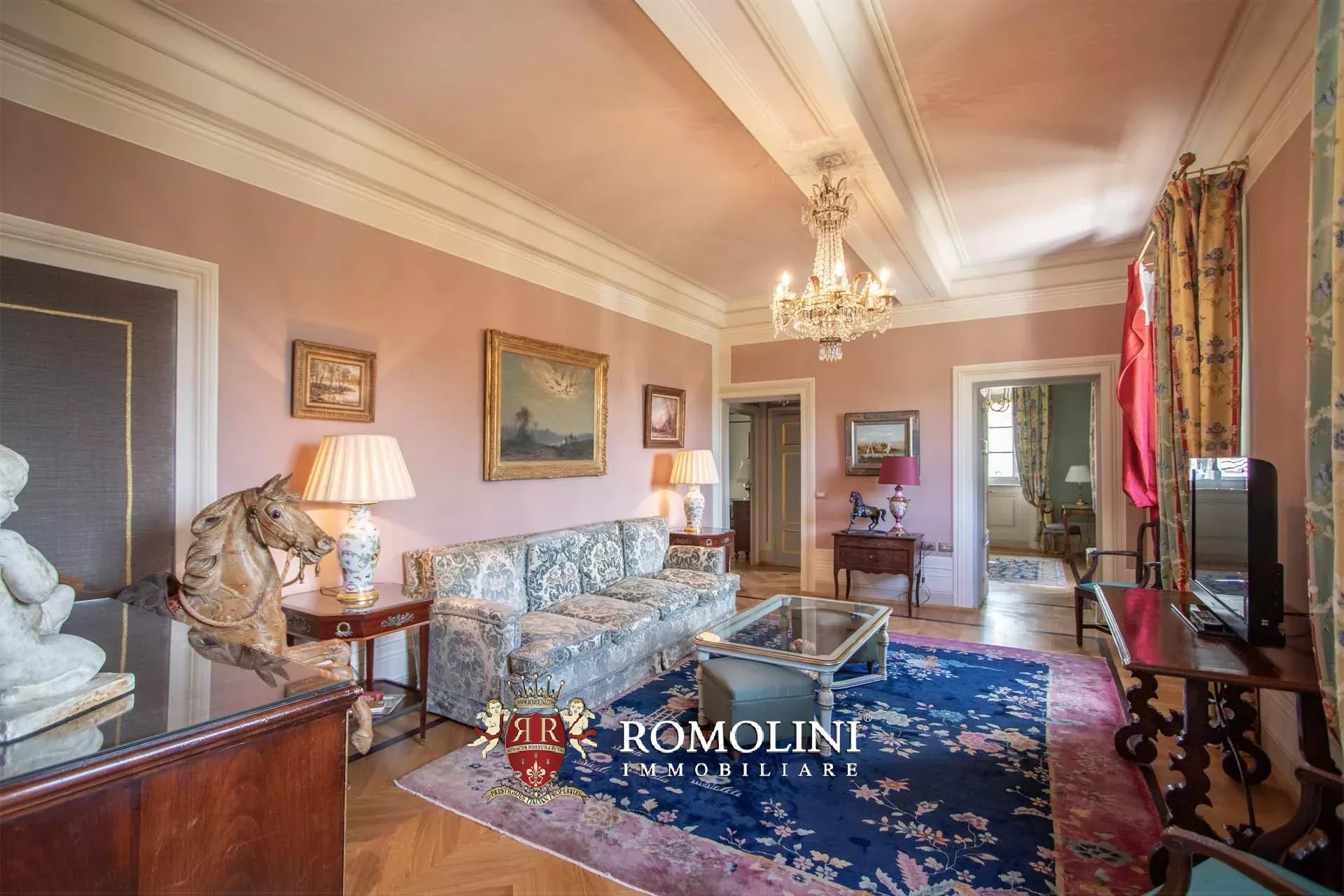 12 Bedroom Villa/Townhouse's Image 44