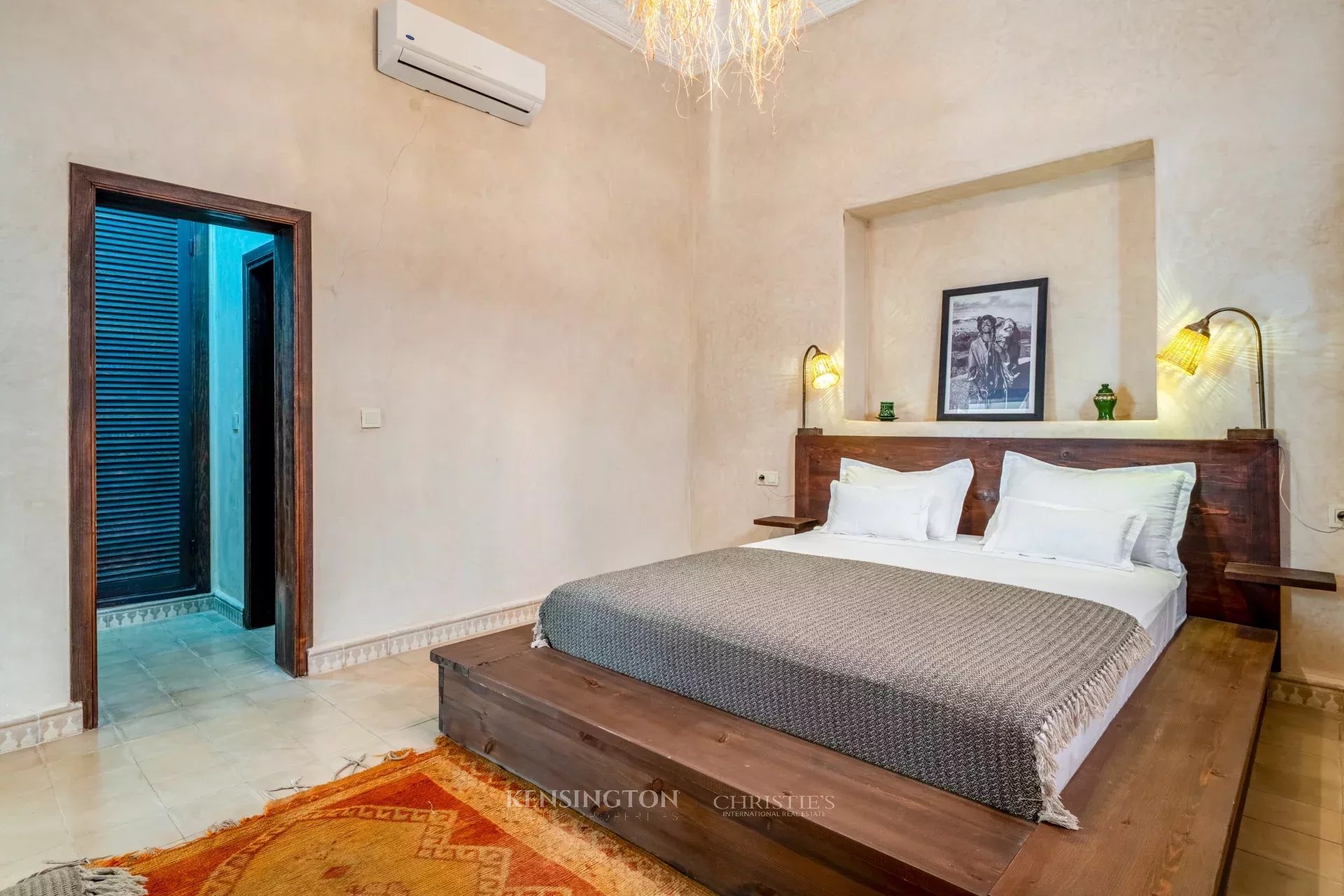 9 Bedroom Villa/Townhouse's Image 36