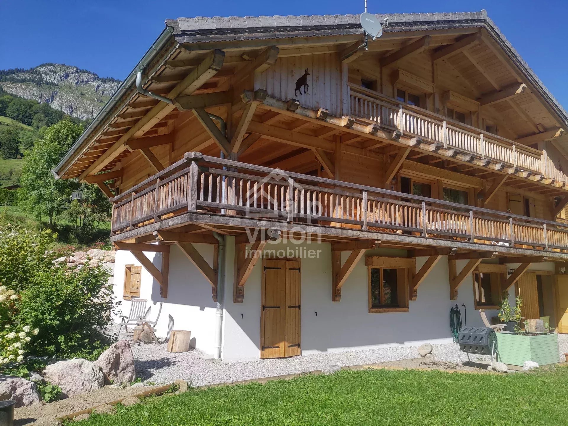 CHALET CONTEMPORAIN, 8 PIECES, ABONDANCE,