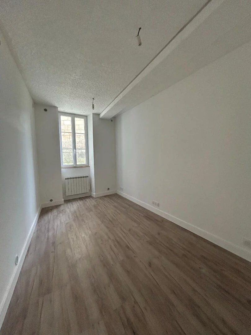 Location Local Saint-Fort-sur-Gironde