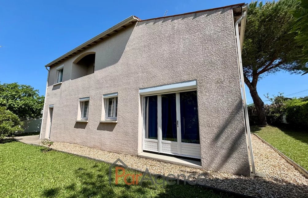 MAISON 5 PIECES 111 M2
