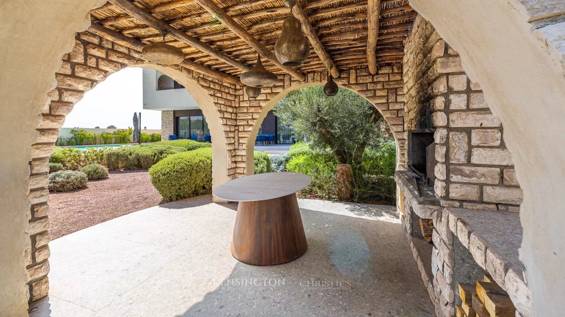 5 Bedroom Villa/Townhouse's Image 8