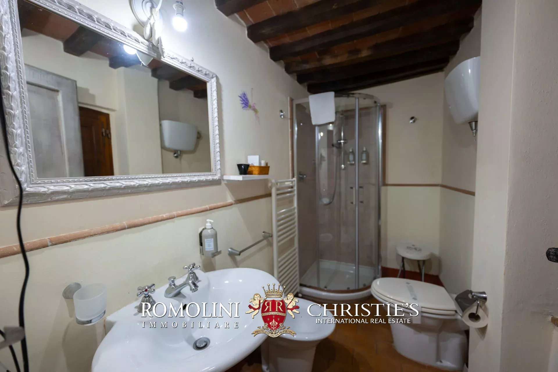 16 Bedroom Villa/Townhouse's Image 86