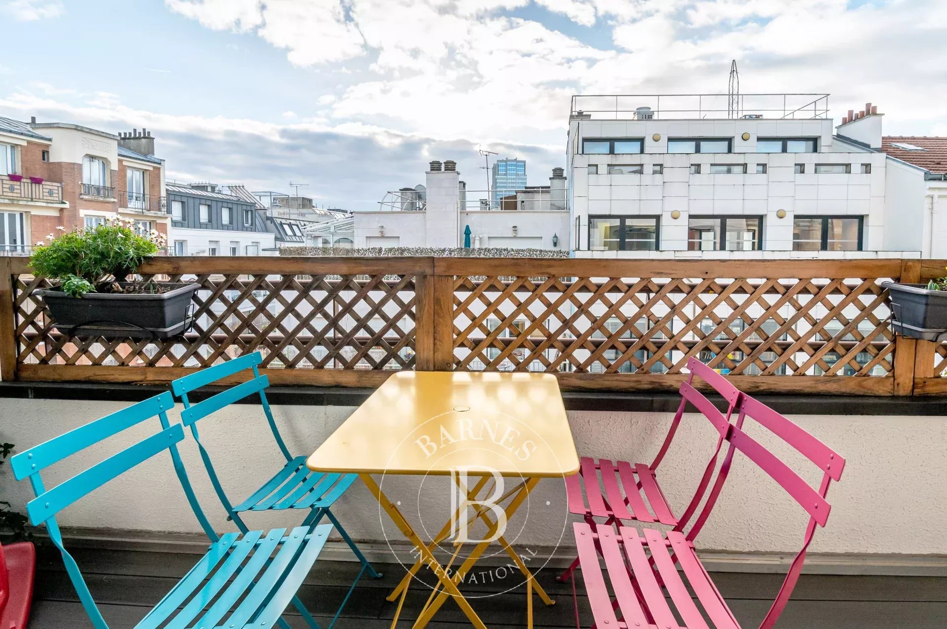 Daire Levallois-Perret