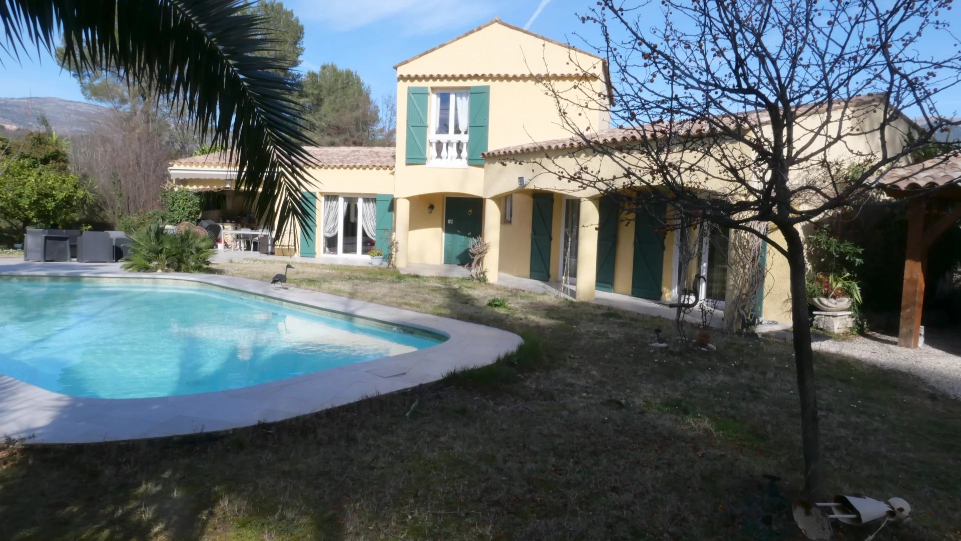 COMMUNE DU ROURET - A VENDRE BELLE VILLA PROVENCALE