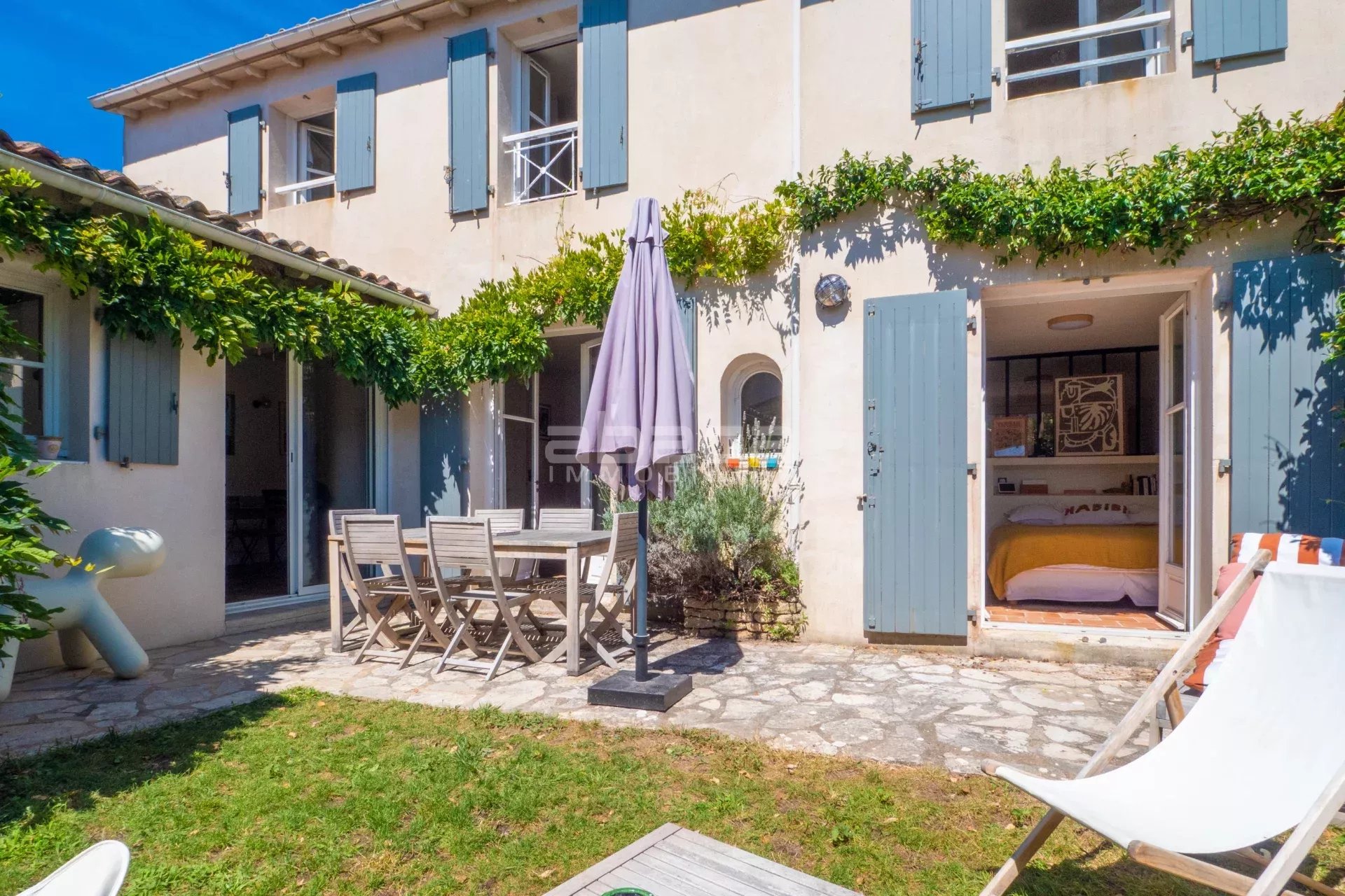 Agence immobilière de 