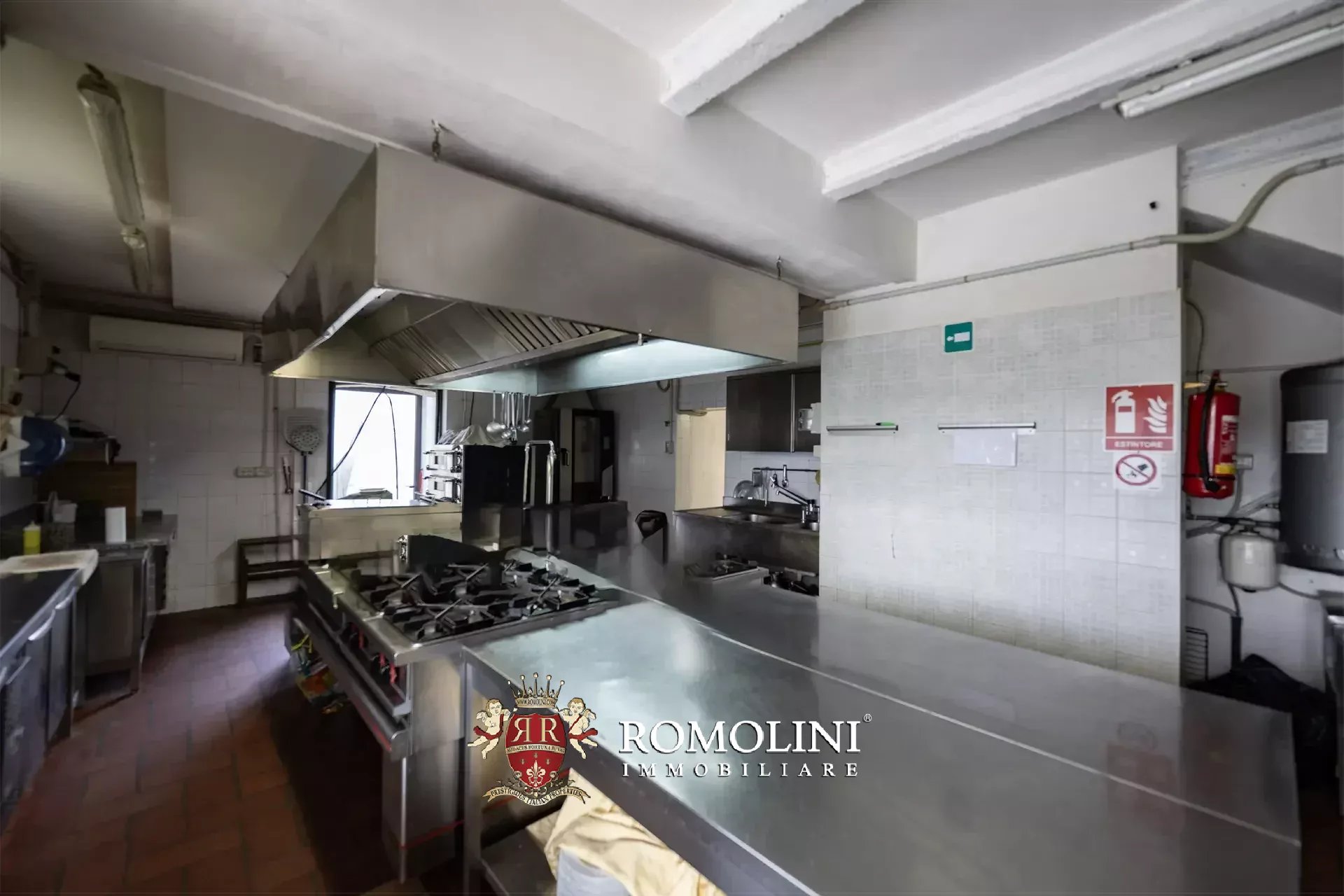 14 Bedroom Villa/Townhouse's Image 85