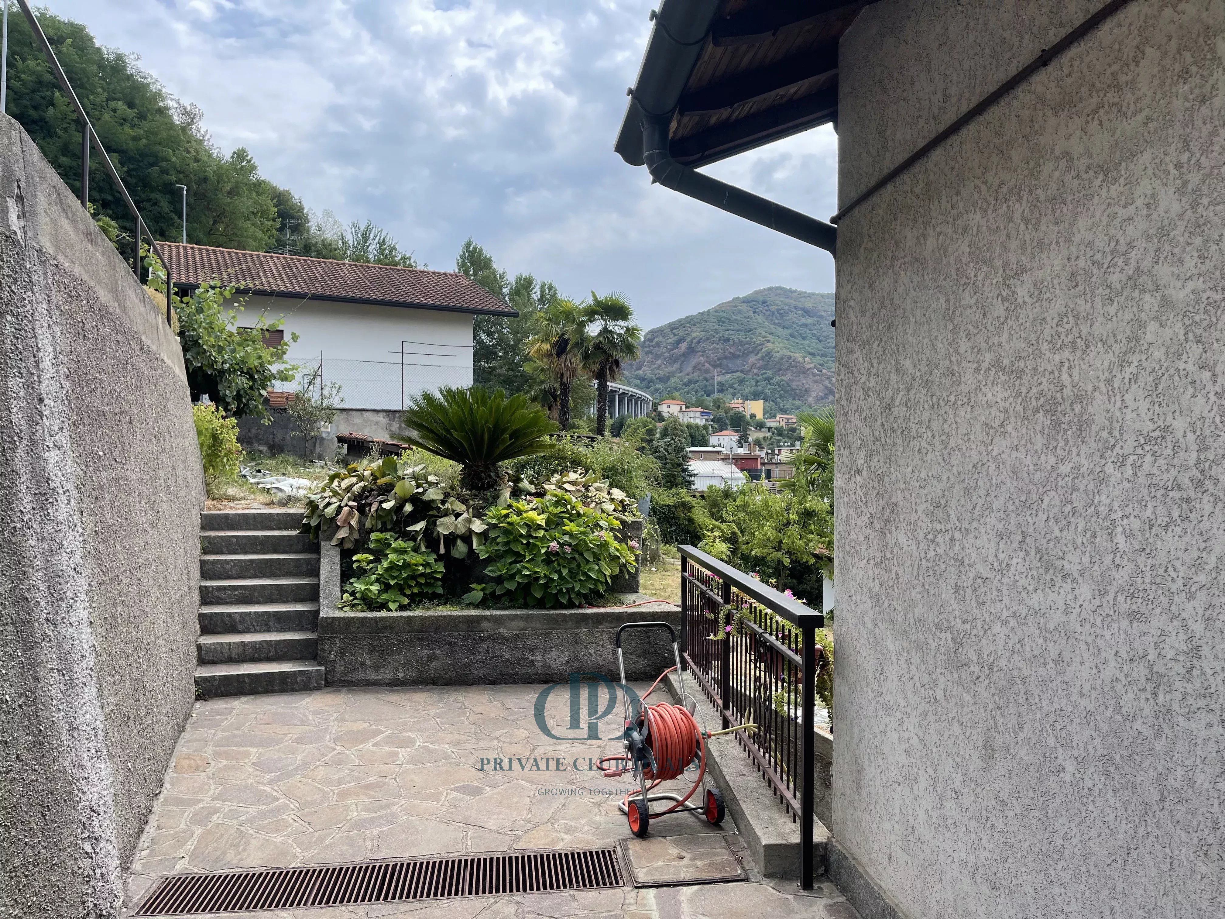 Villa Como - picture 24