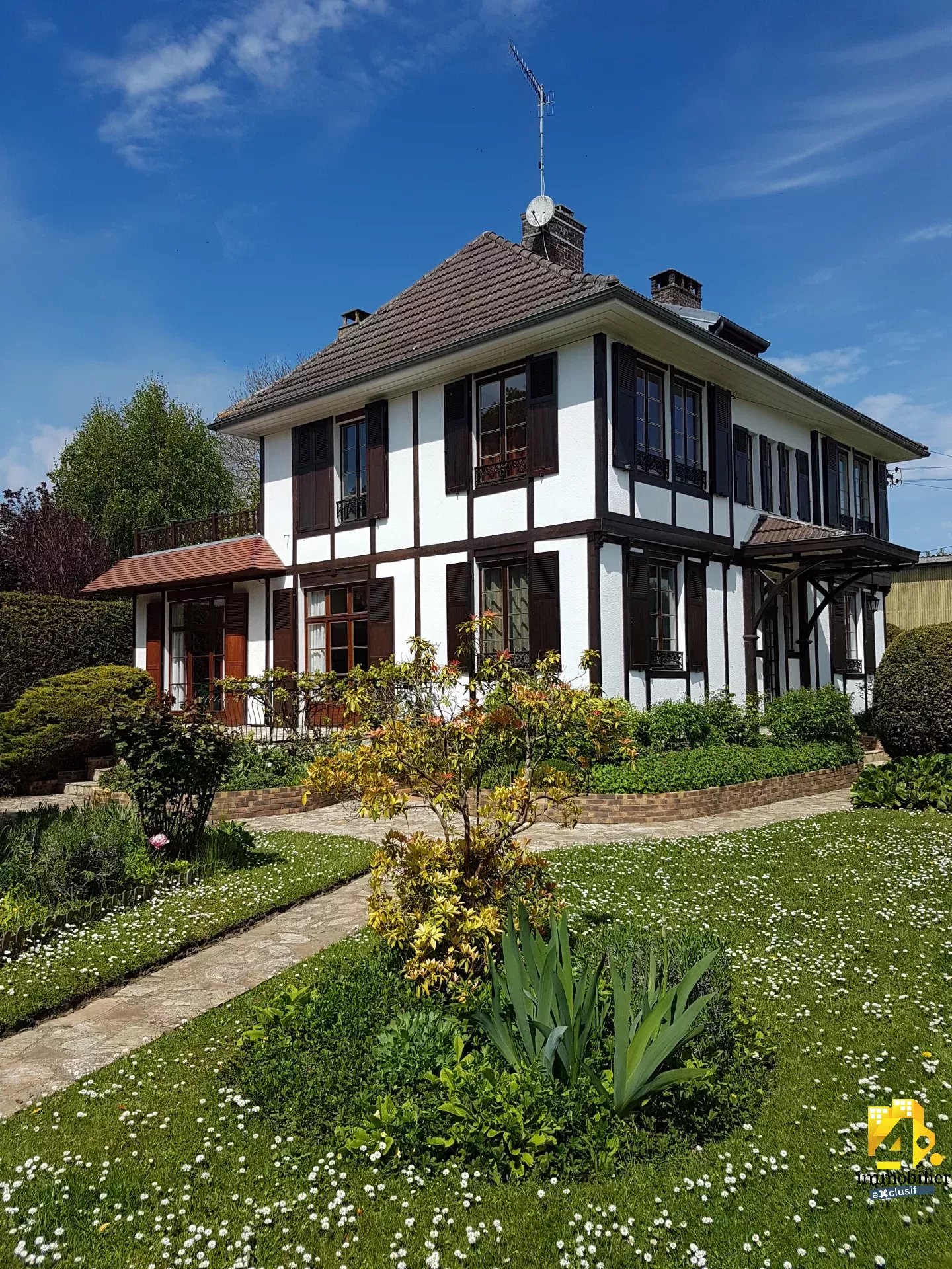 Agence immobilière de 