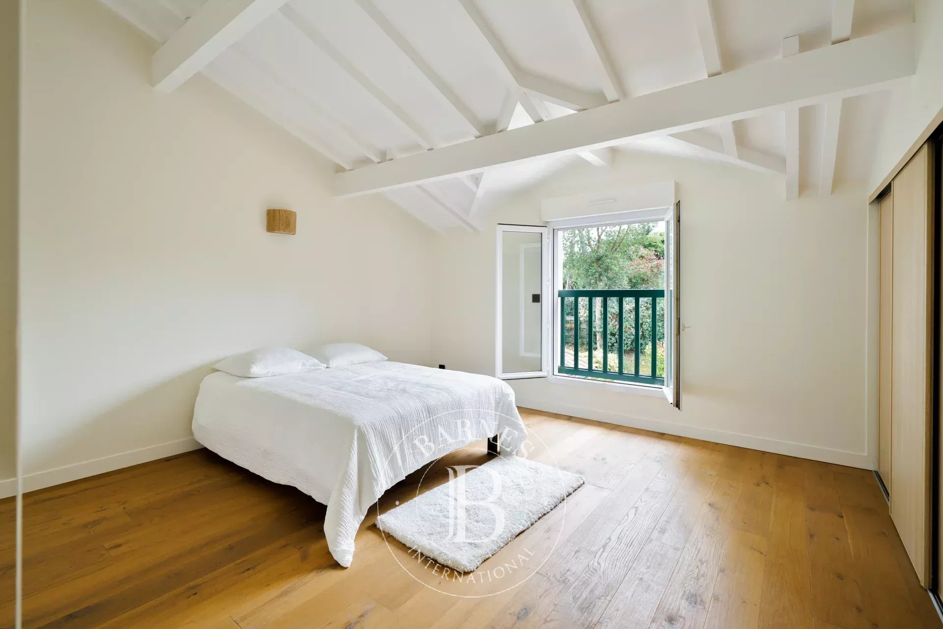 Anglet  - Maison 6 Pi&egrave;ces 5 Chambres - picture 16