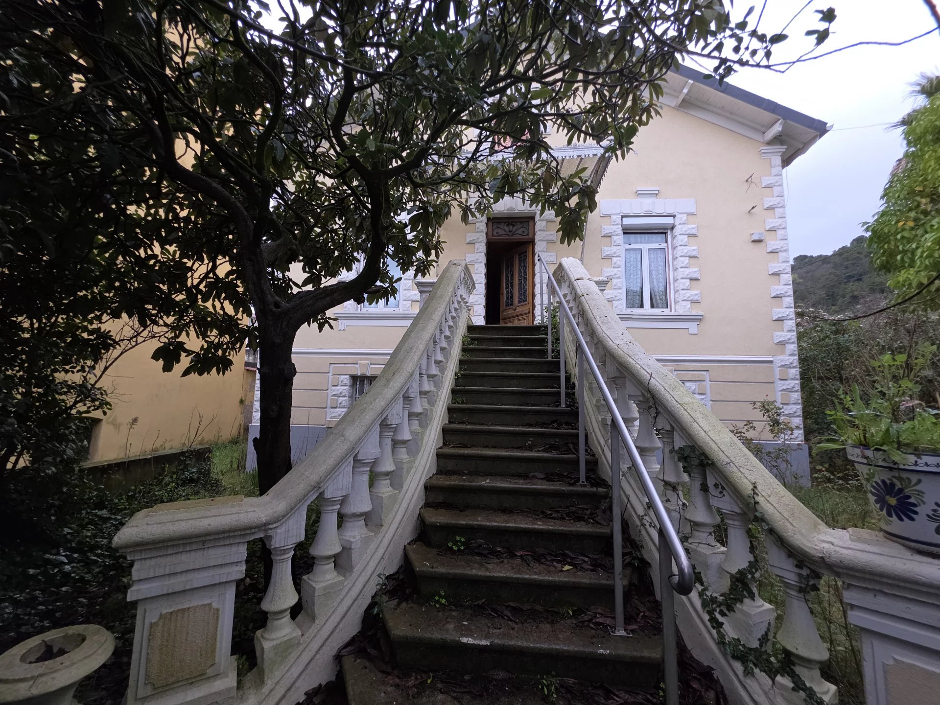 LE TEIL - CHARMANTE MAISON BOURGEOISE