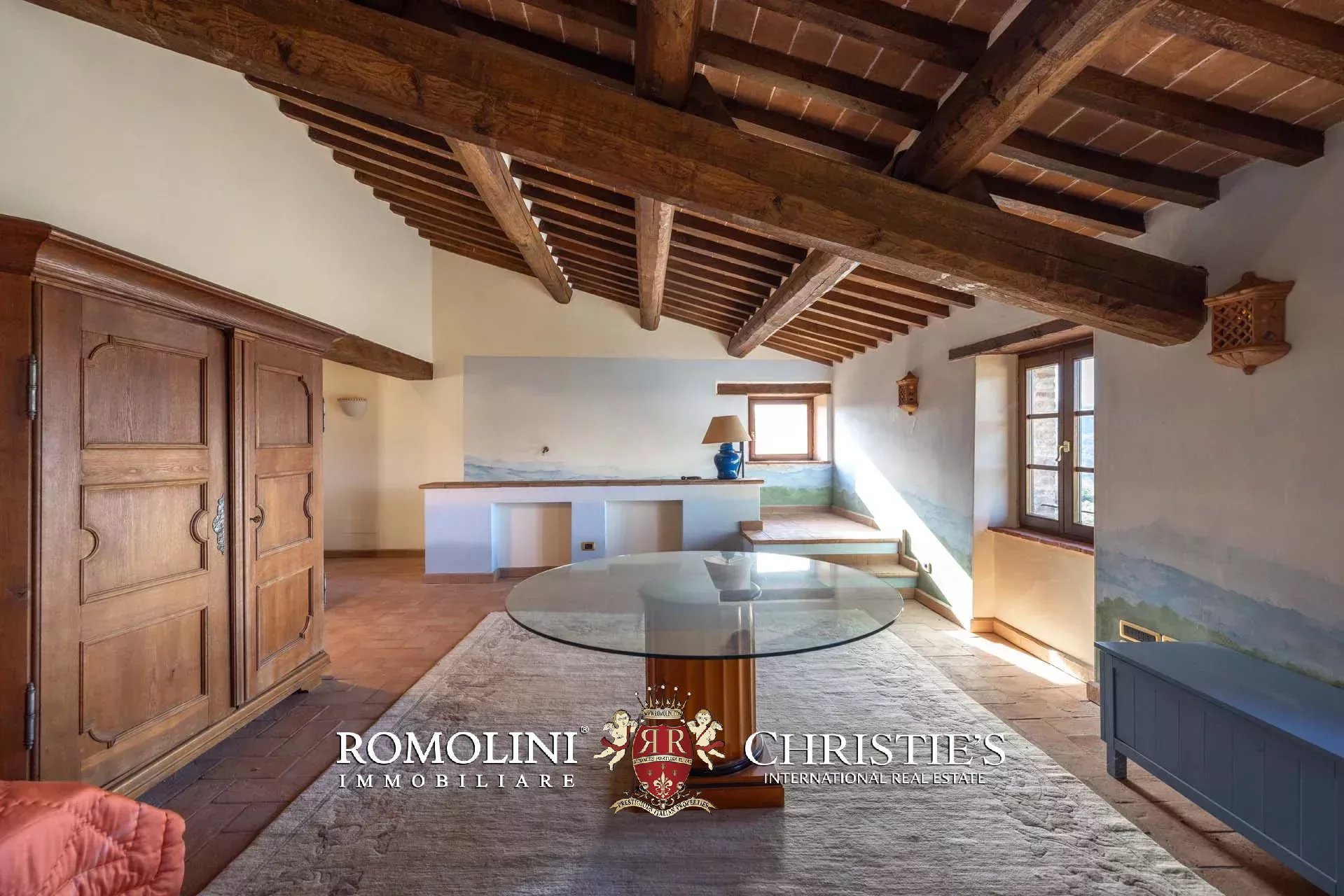 10 Bedroom Villa/Townhouse's Image 145