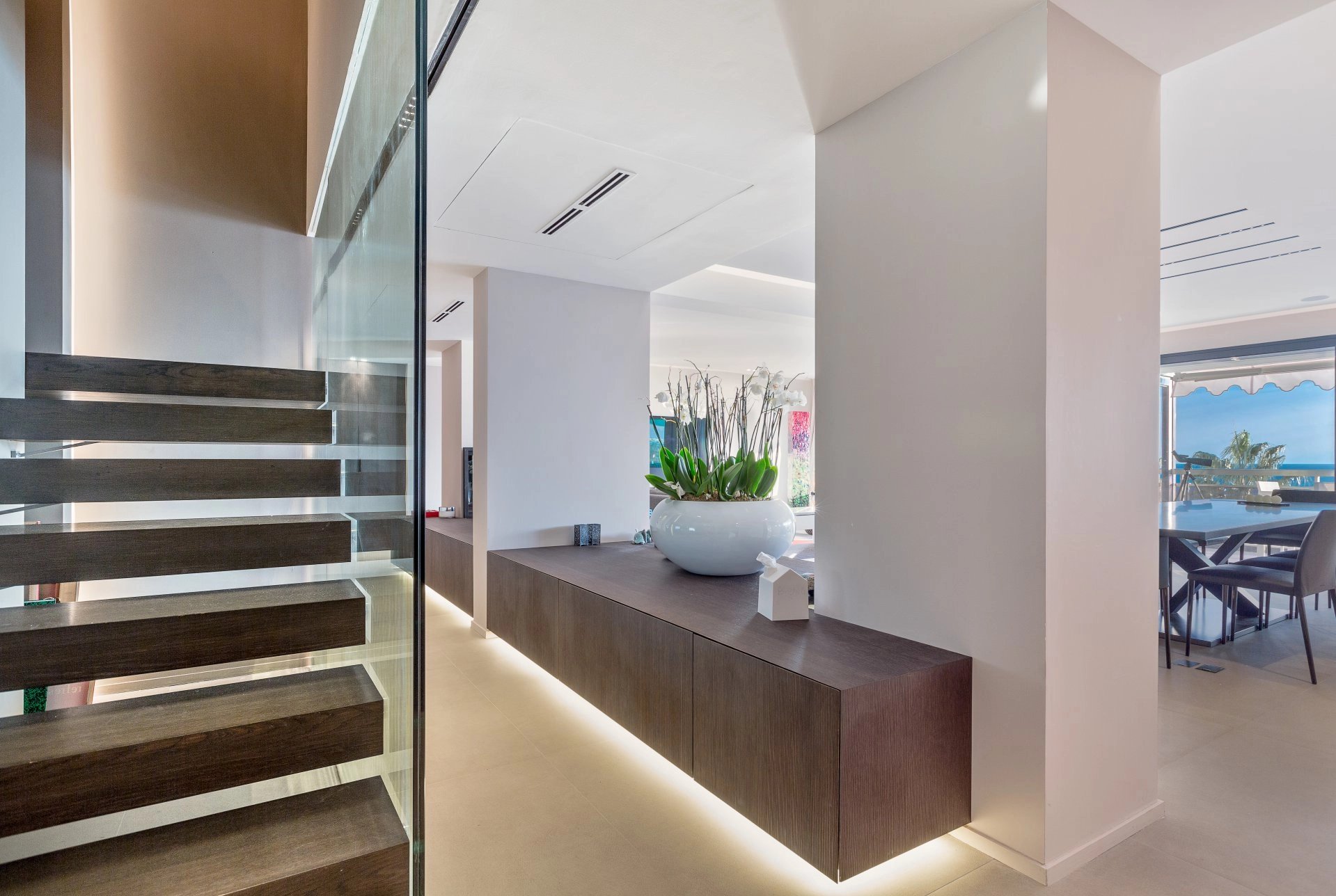 Outstanding apartment