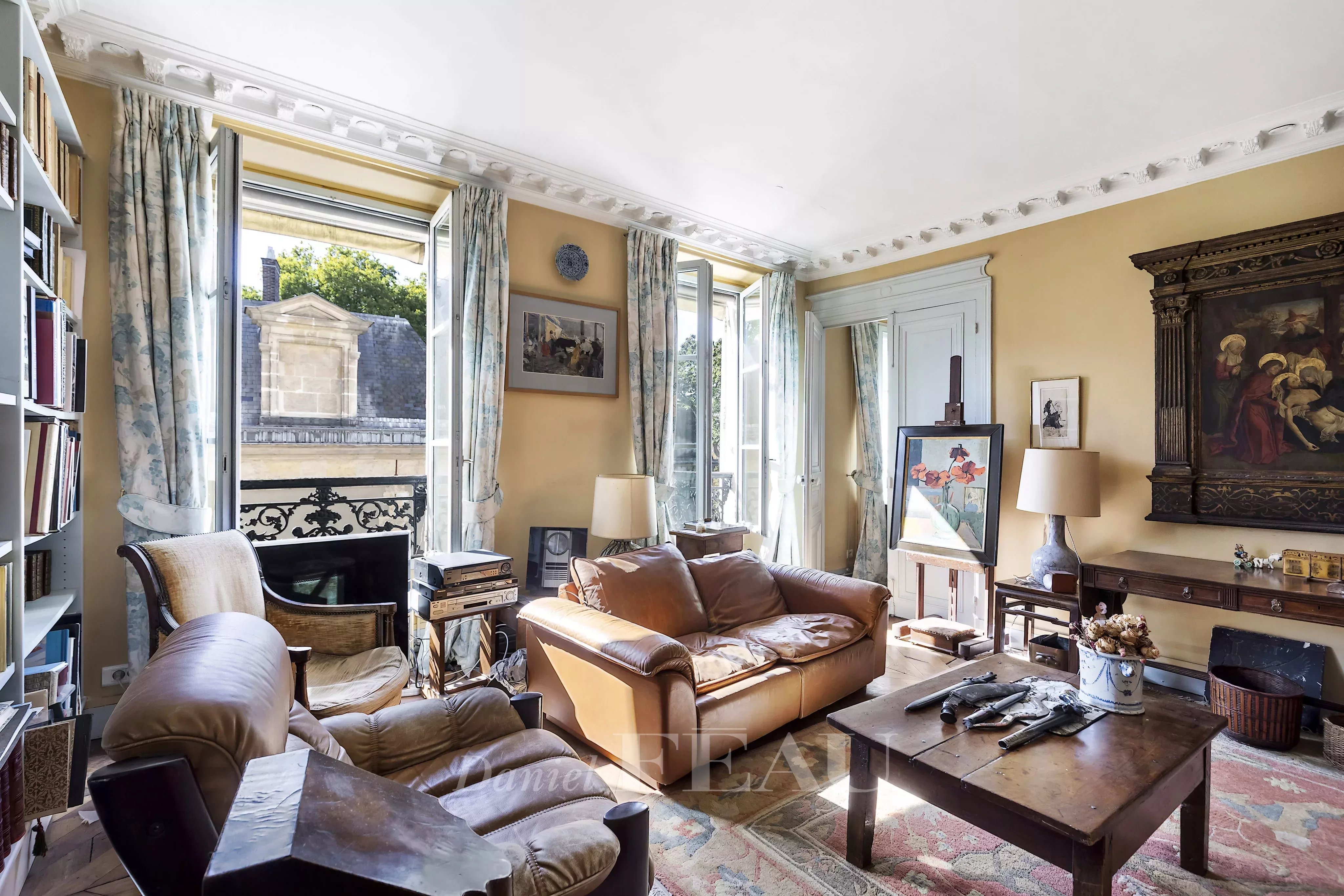Sale Apartment Paris 6th