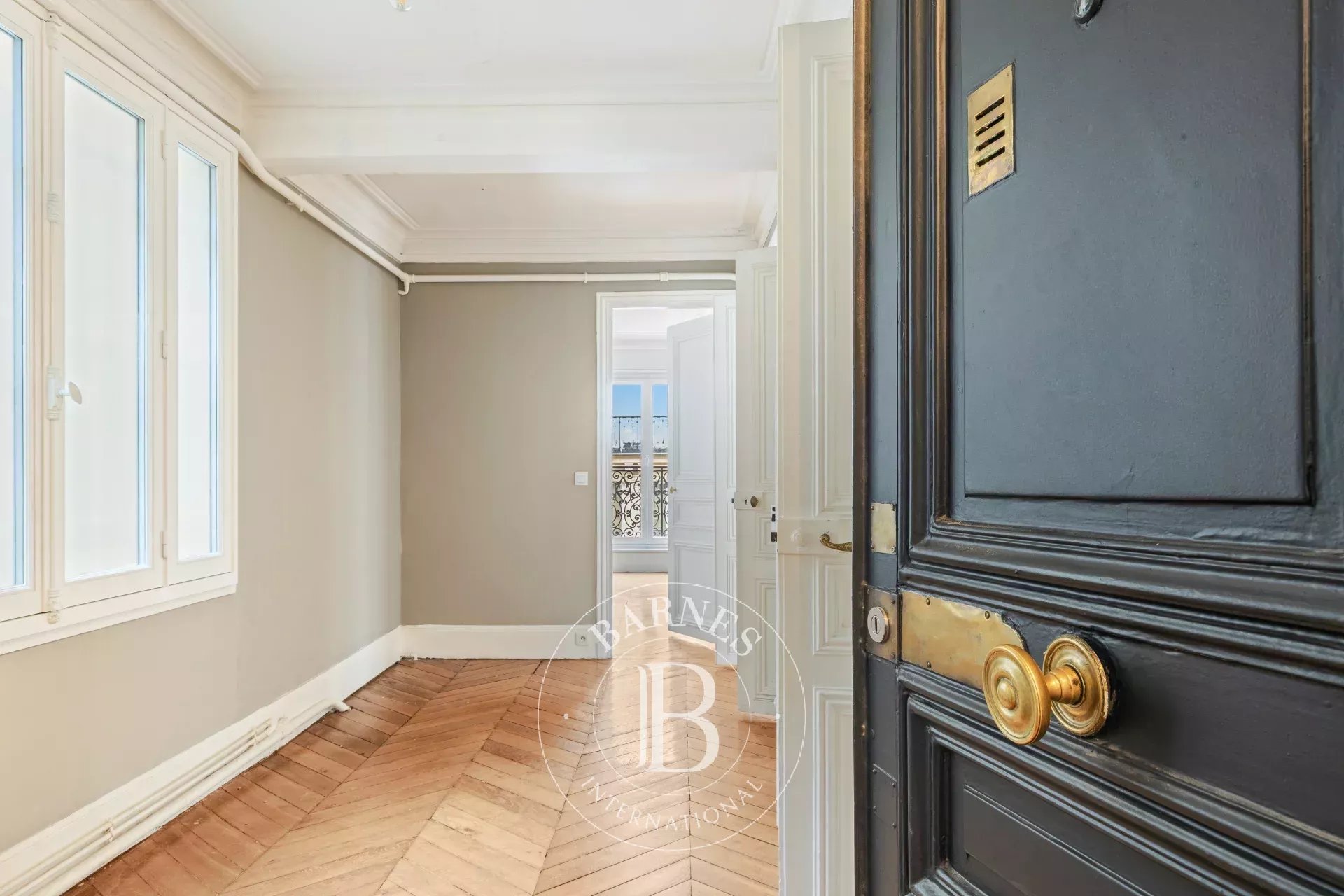 Paris  - Apartment 4 Bedrooms - picture 13