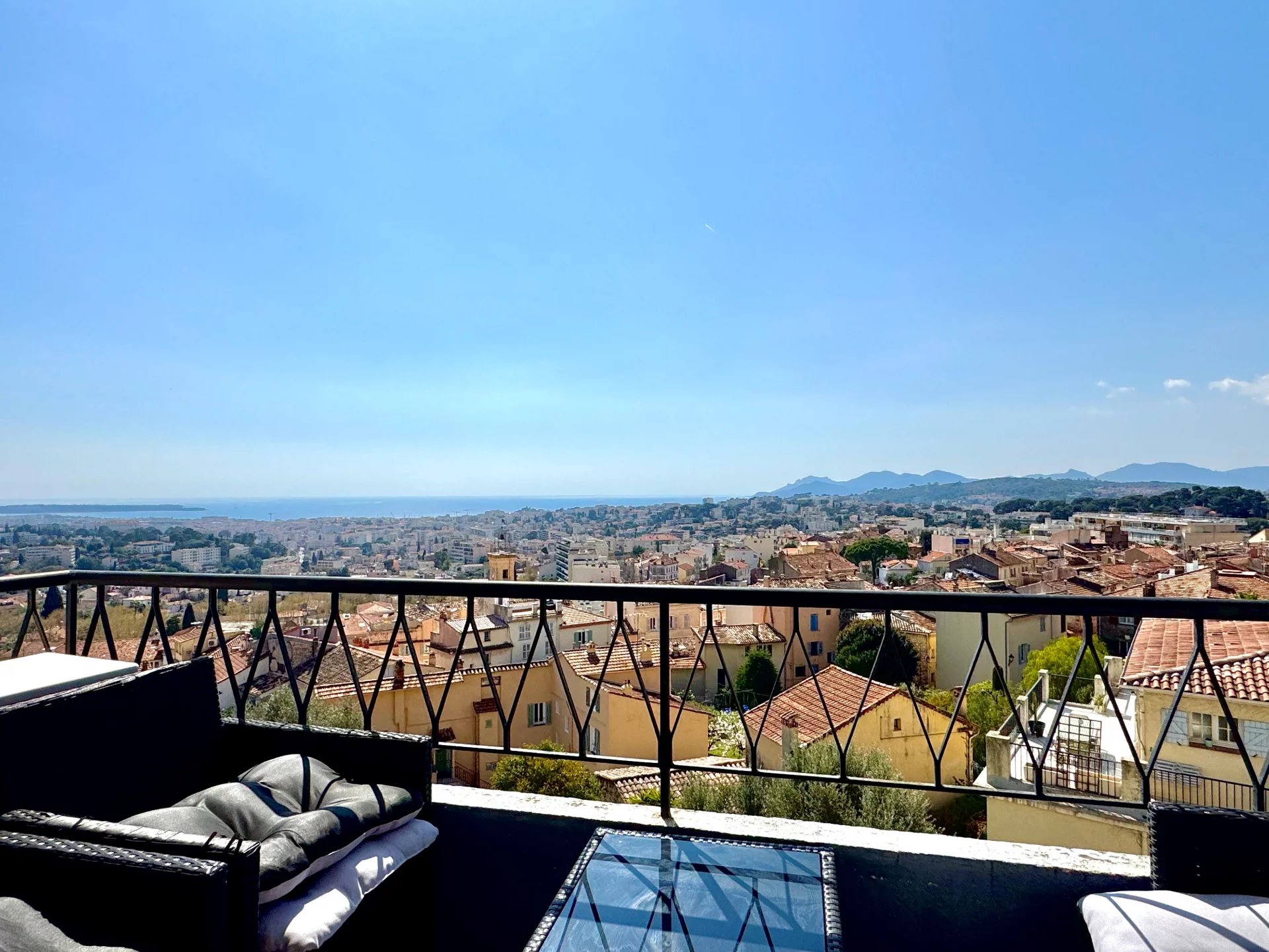 Agence immobilière de J P L