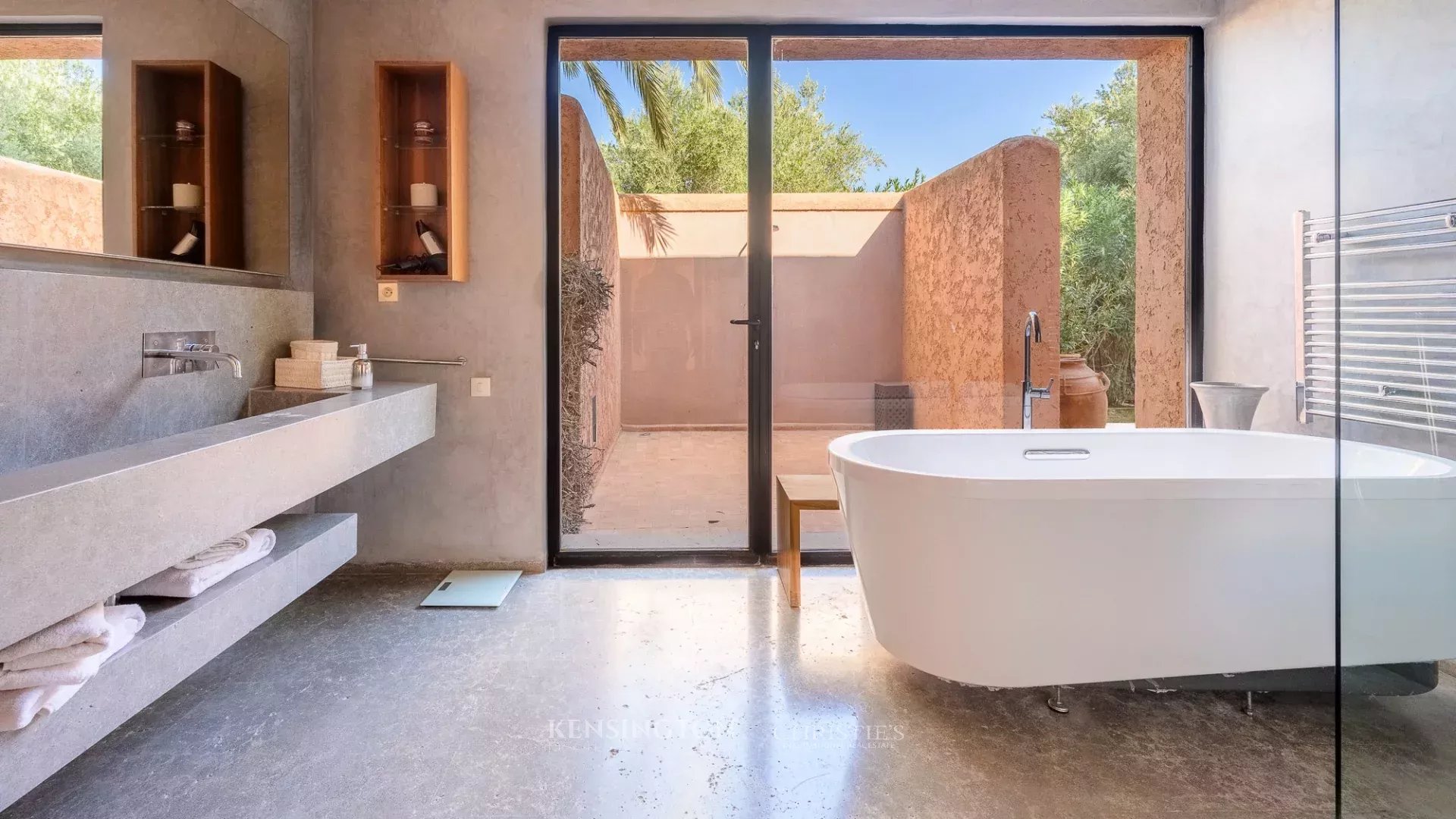 3 Bedroom Villa/Townhouse's Image 26