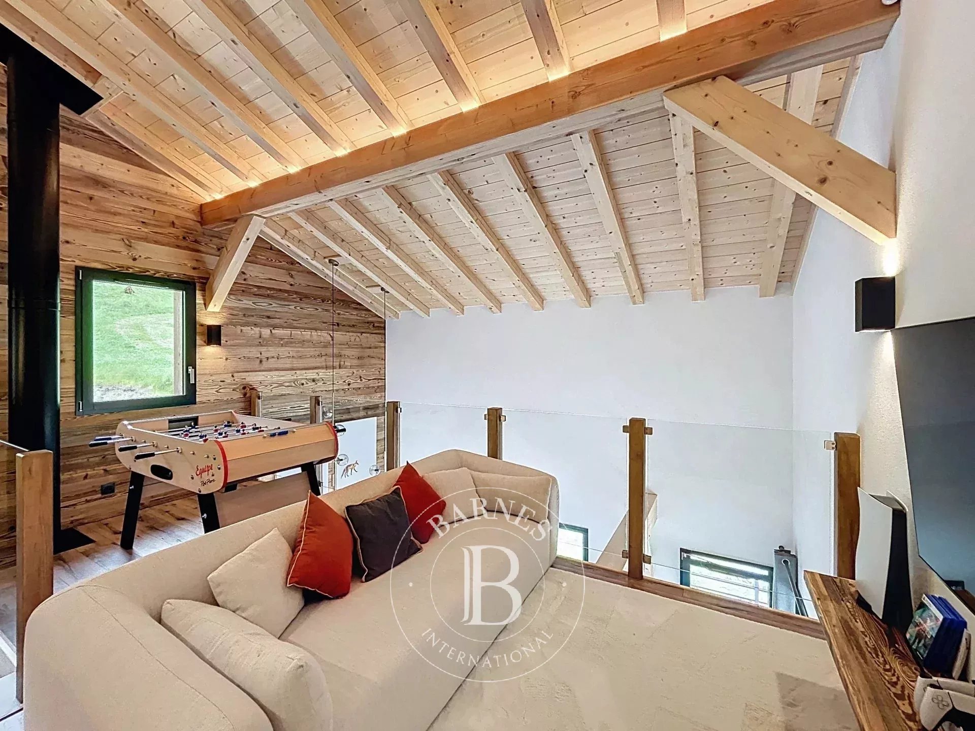 Photo of Châtel – Exceptional Chalet – 230 sqm – Sleeps 10 – Spa, Sauna & Stunning Views
