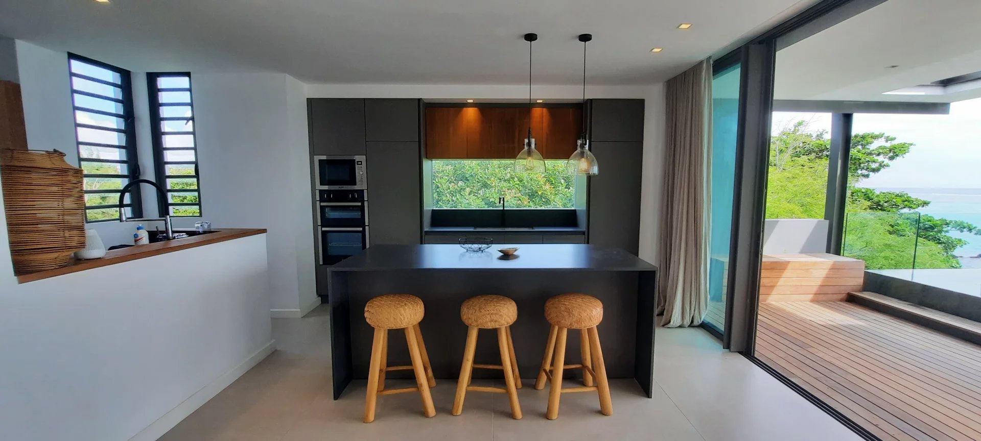 Penthouse Grand Baie - picture 4