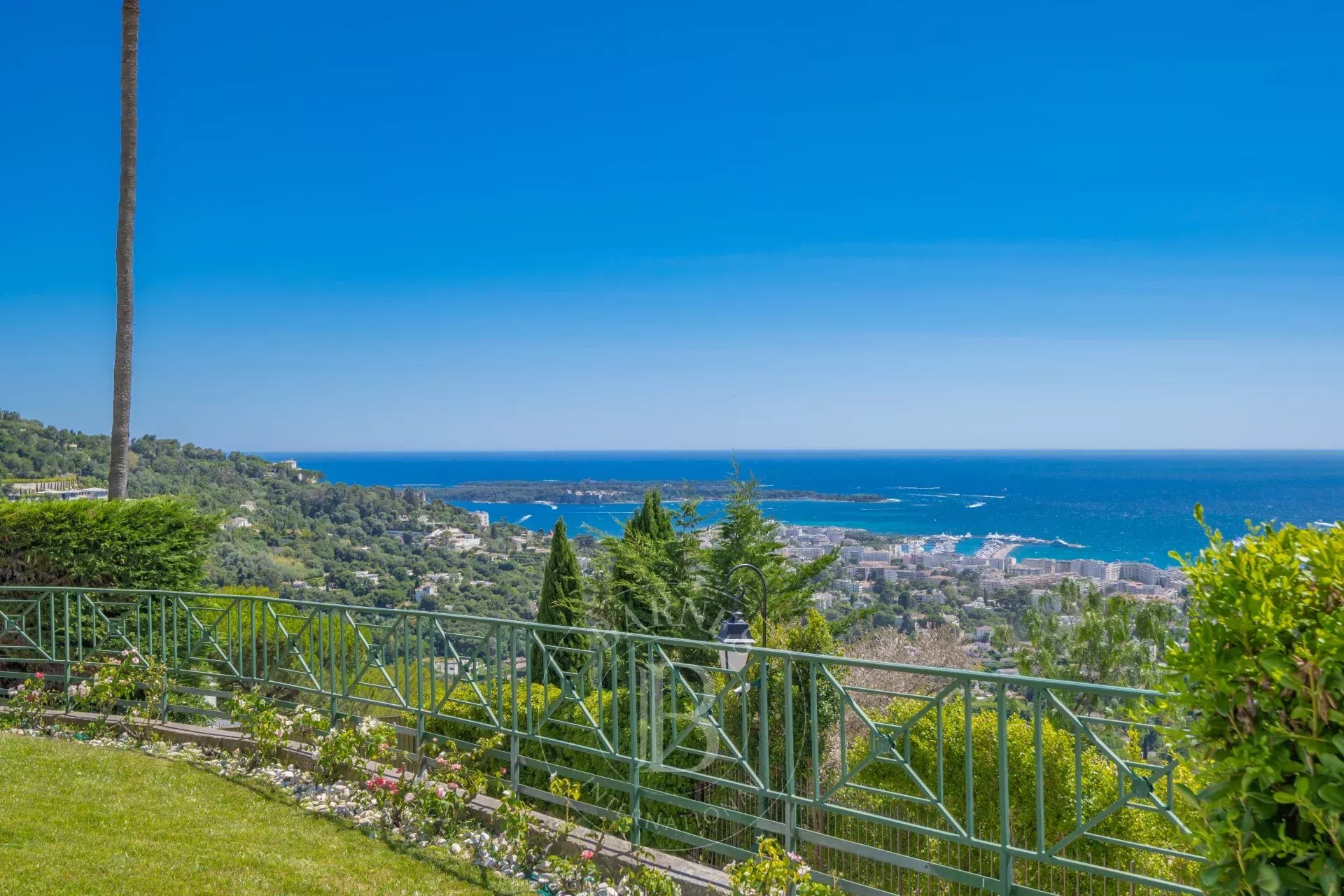 Villa Cannes - picture 17