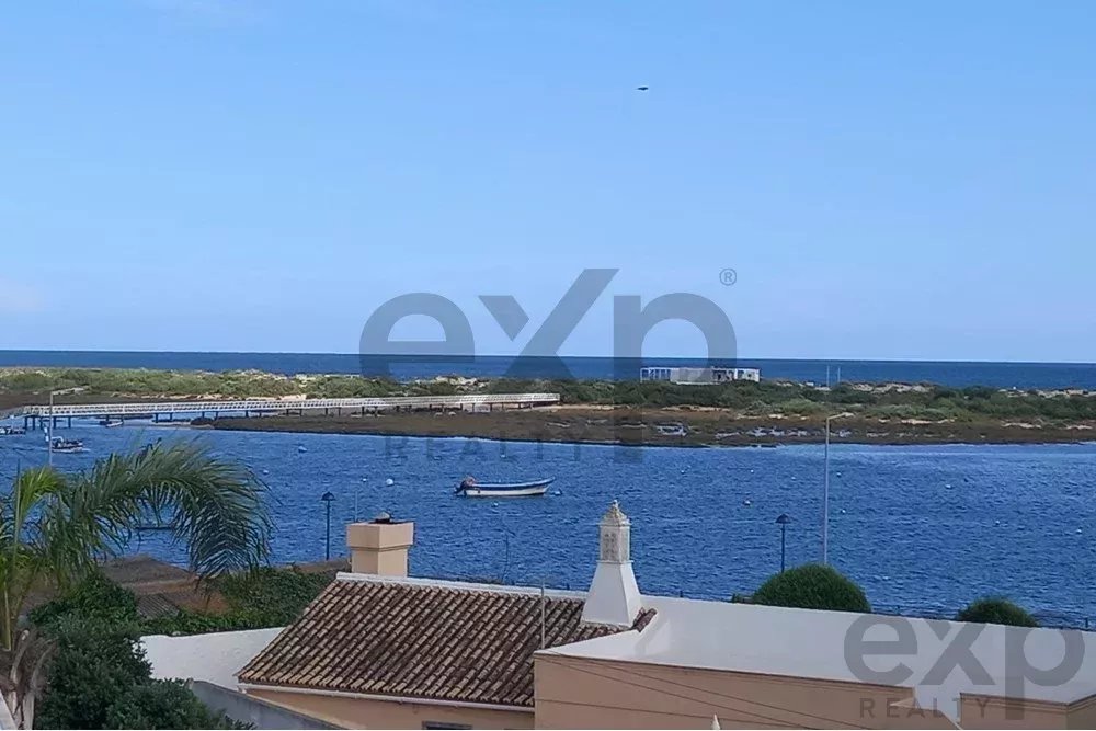 Apartamento T2 Duplex com Vistas Deslumbrantes - Cabanas, Algarve