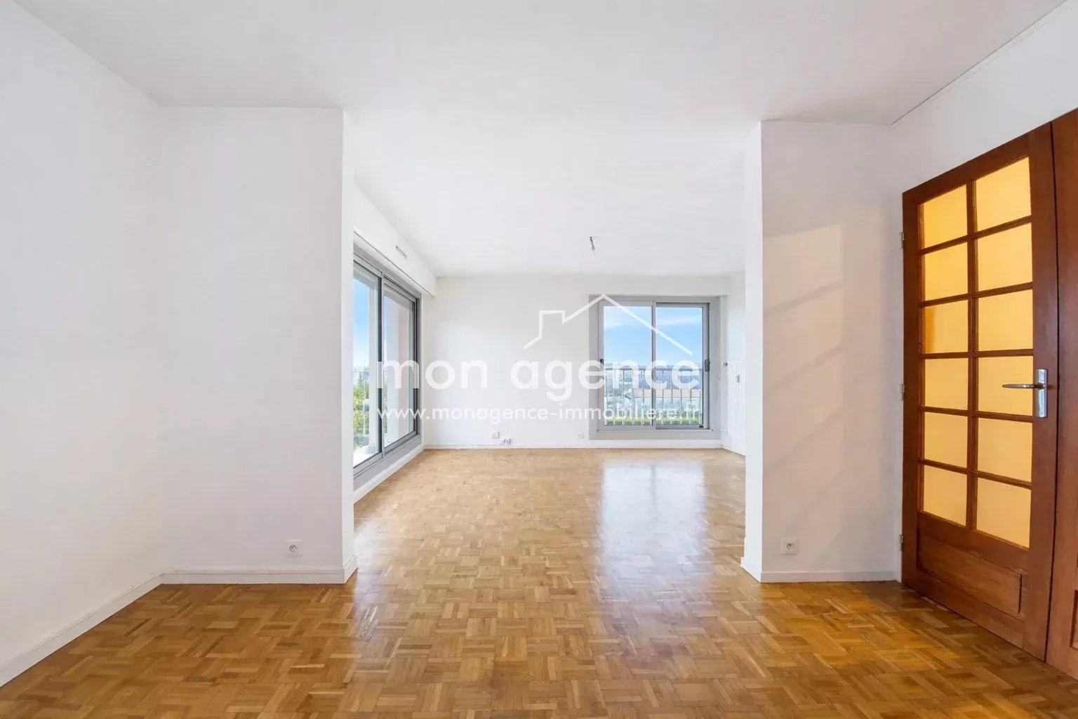 Rouen Ile Lacroix – APPARTEMENT FAMILIAL AVEC BALCONS, GARAGE ET CAVE