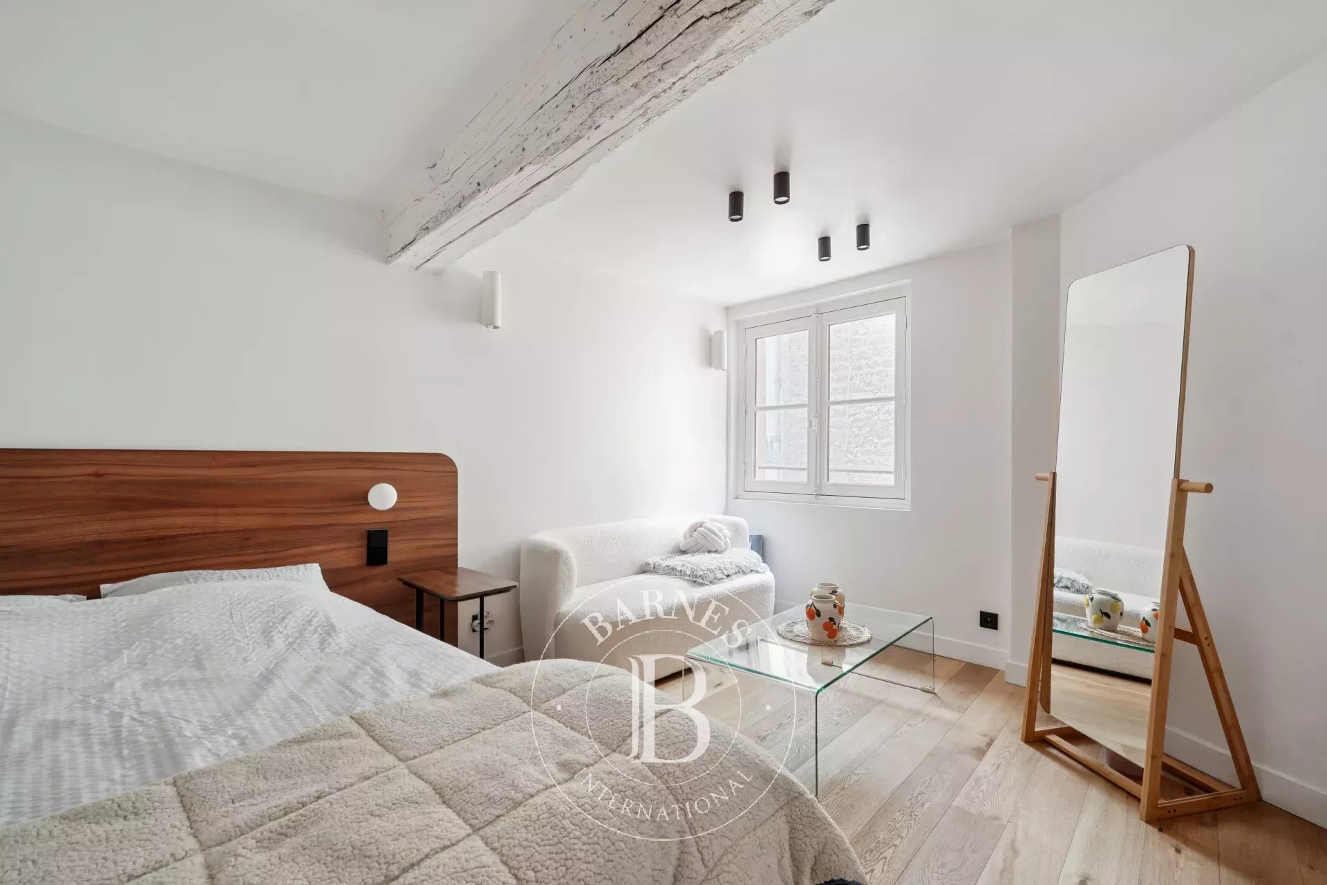 Apartment Paris 75007  -  ref 86669073 (picture 2)