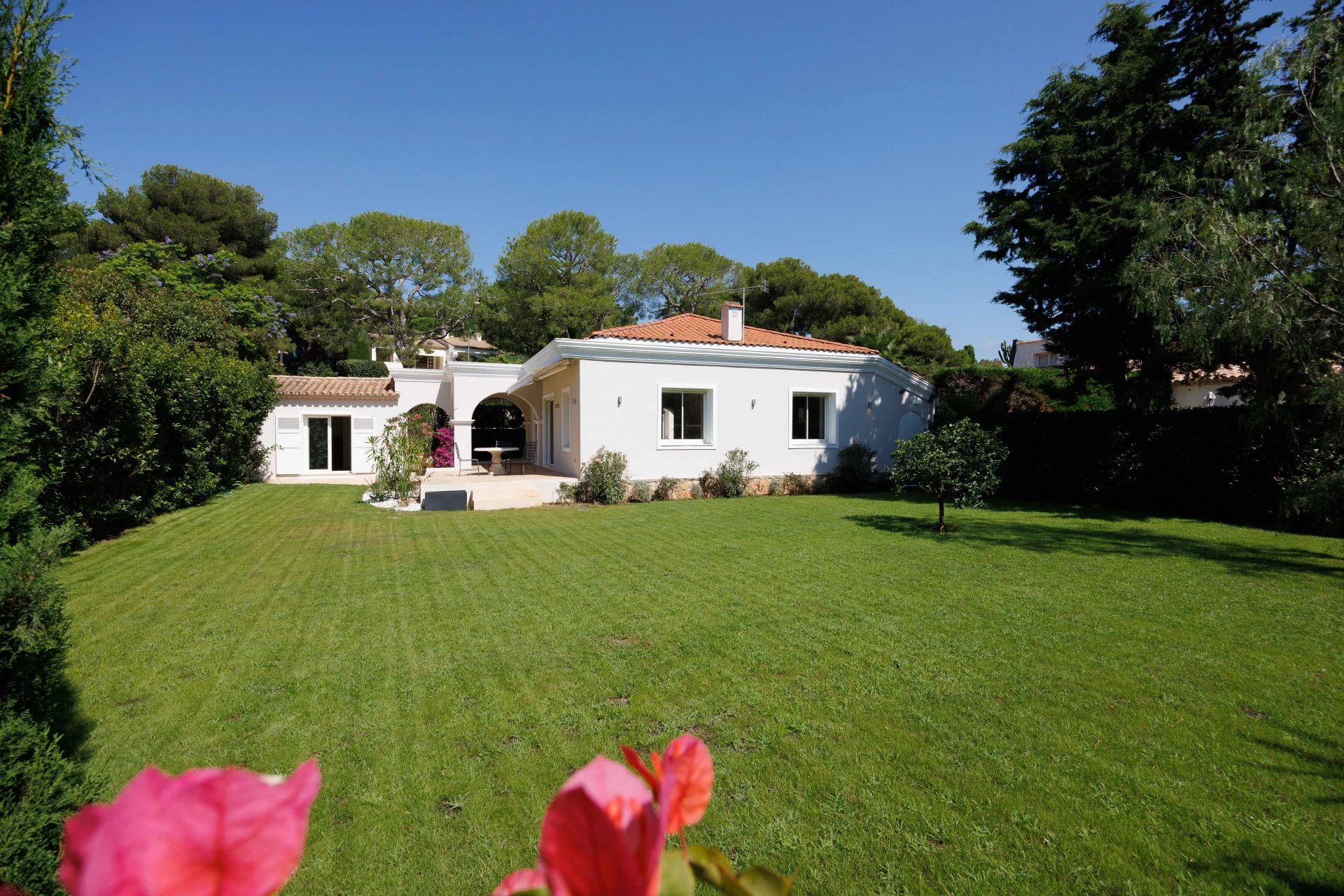 Sale Villa Saint-Jean-Cap-Ferrat Le Cap
