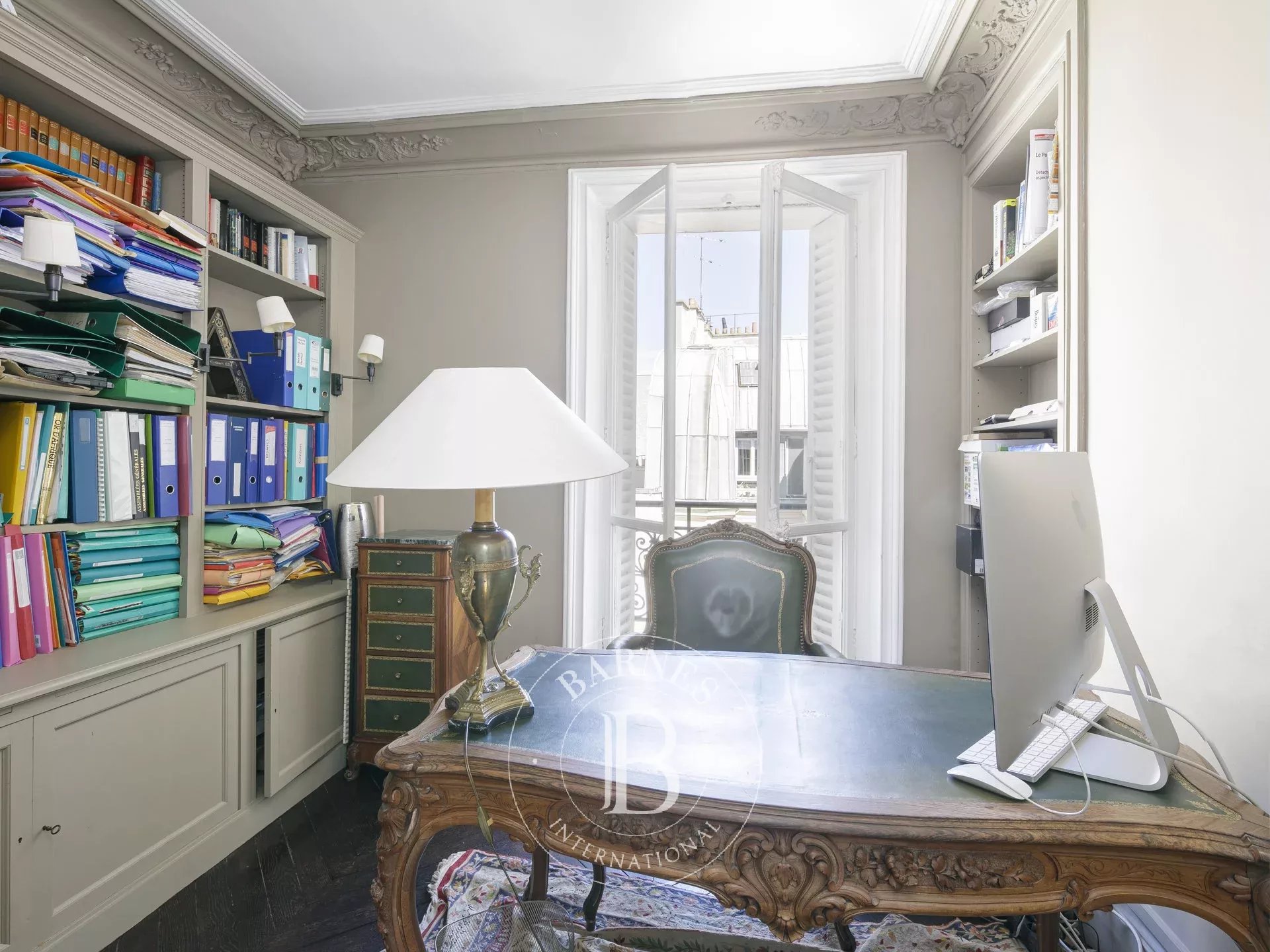 Daire Paris 8ème - picture 6