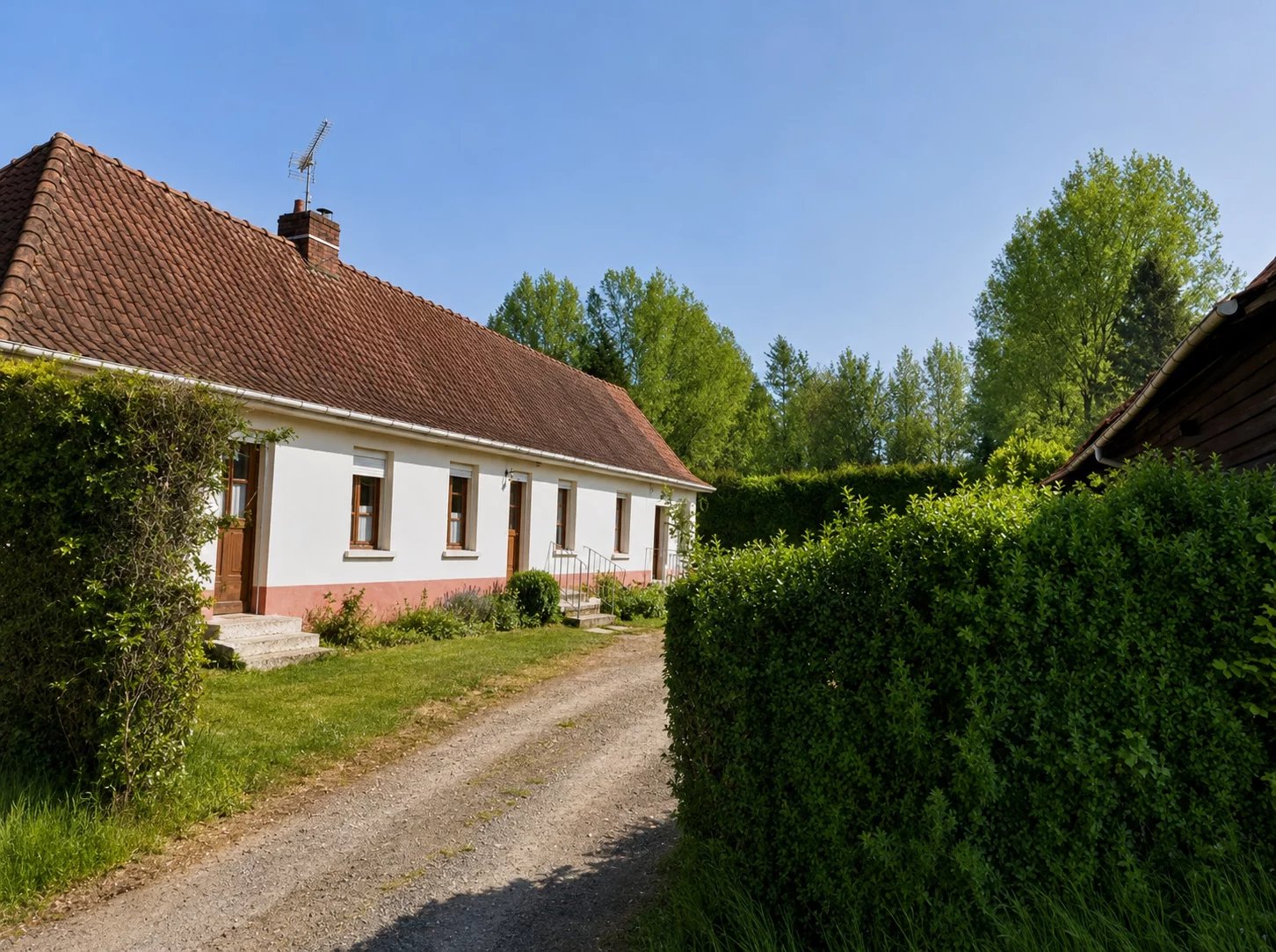 PLAIN PIED 3 CHAMBRES SUR FRESSIN