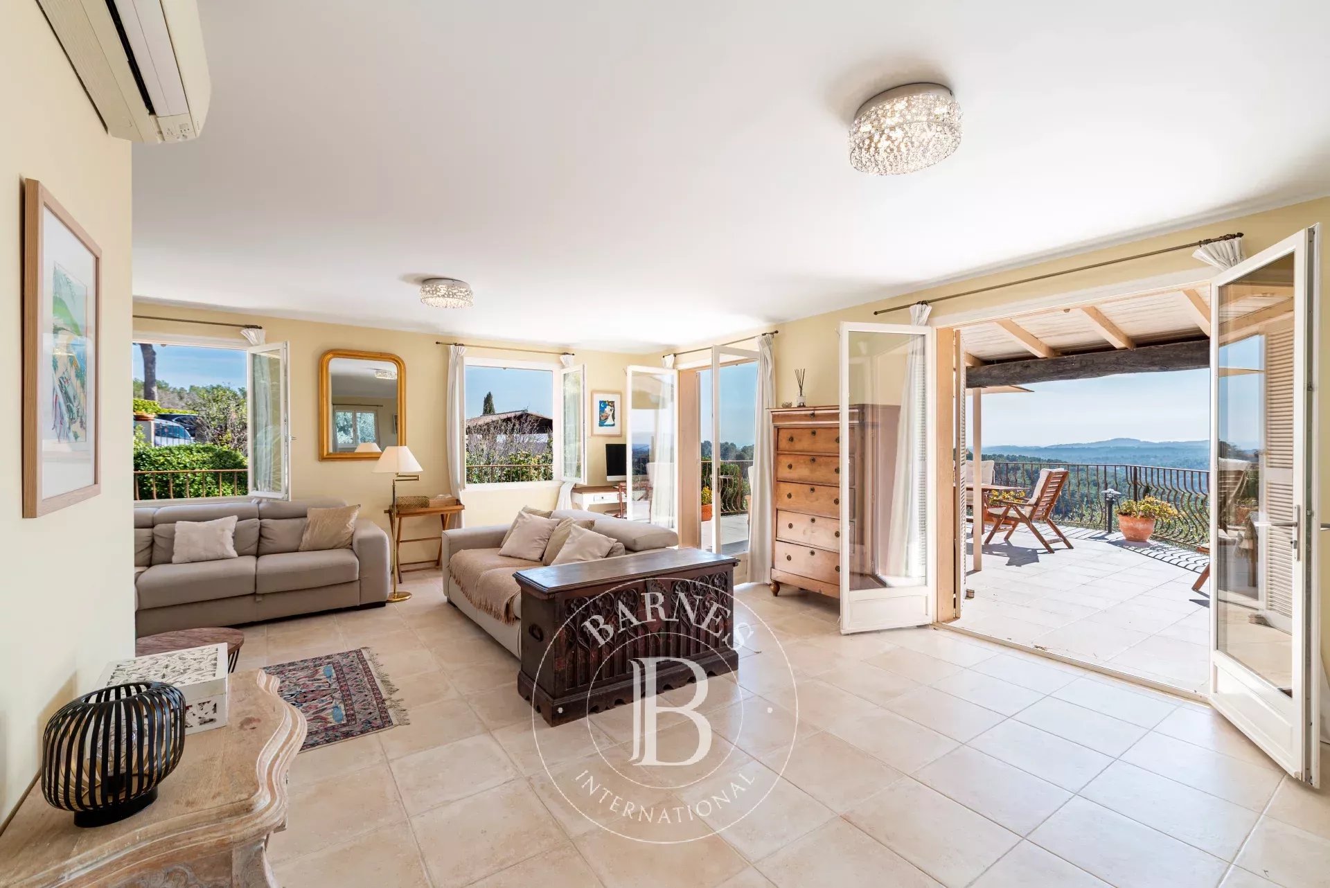 Villa Opio - picture 11