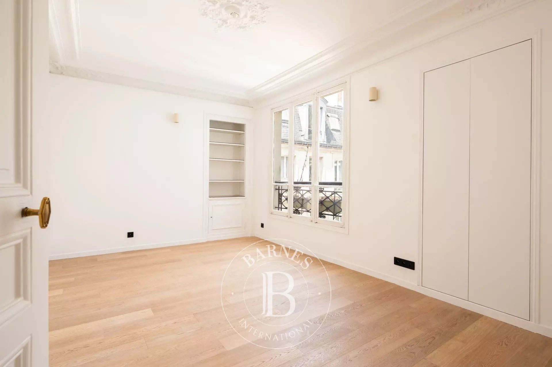 Daire Paris 9ème - picture 11