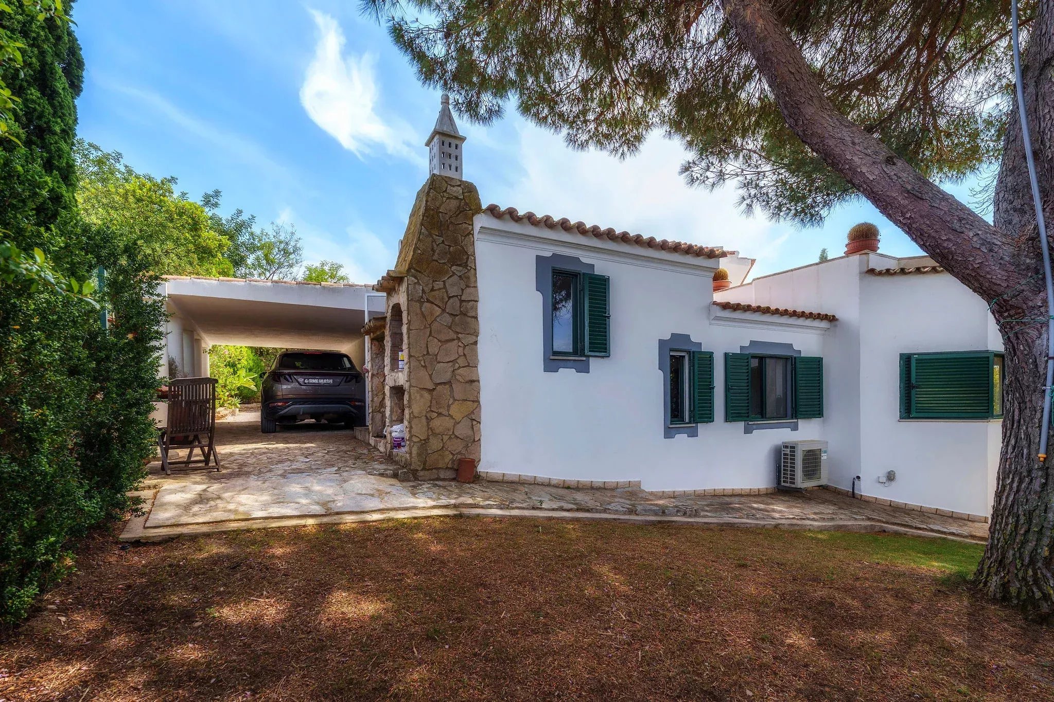 Exceptional hilltop villa with panoramic sea and countryside views 86991734 image 7