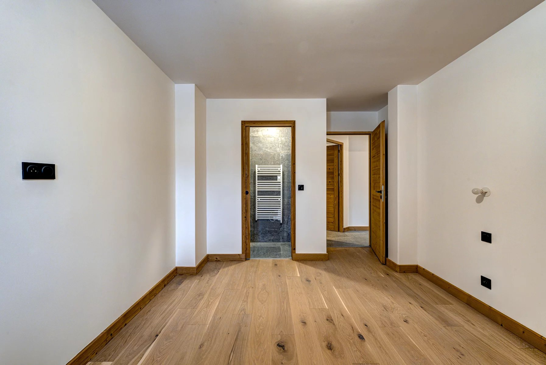 Photo of MORZINE - New 2 bedroom apartment ideally located