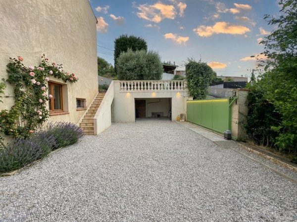 Charming 3-Bedroom Family Villa in Villeneuve-Loubet | French Riviera — photo 2