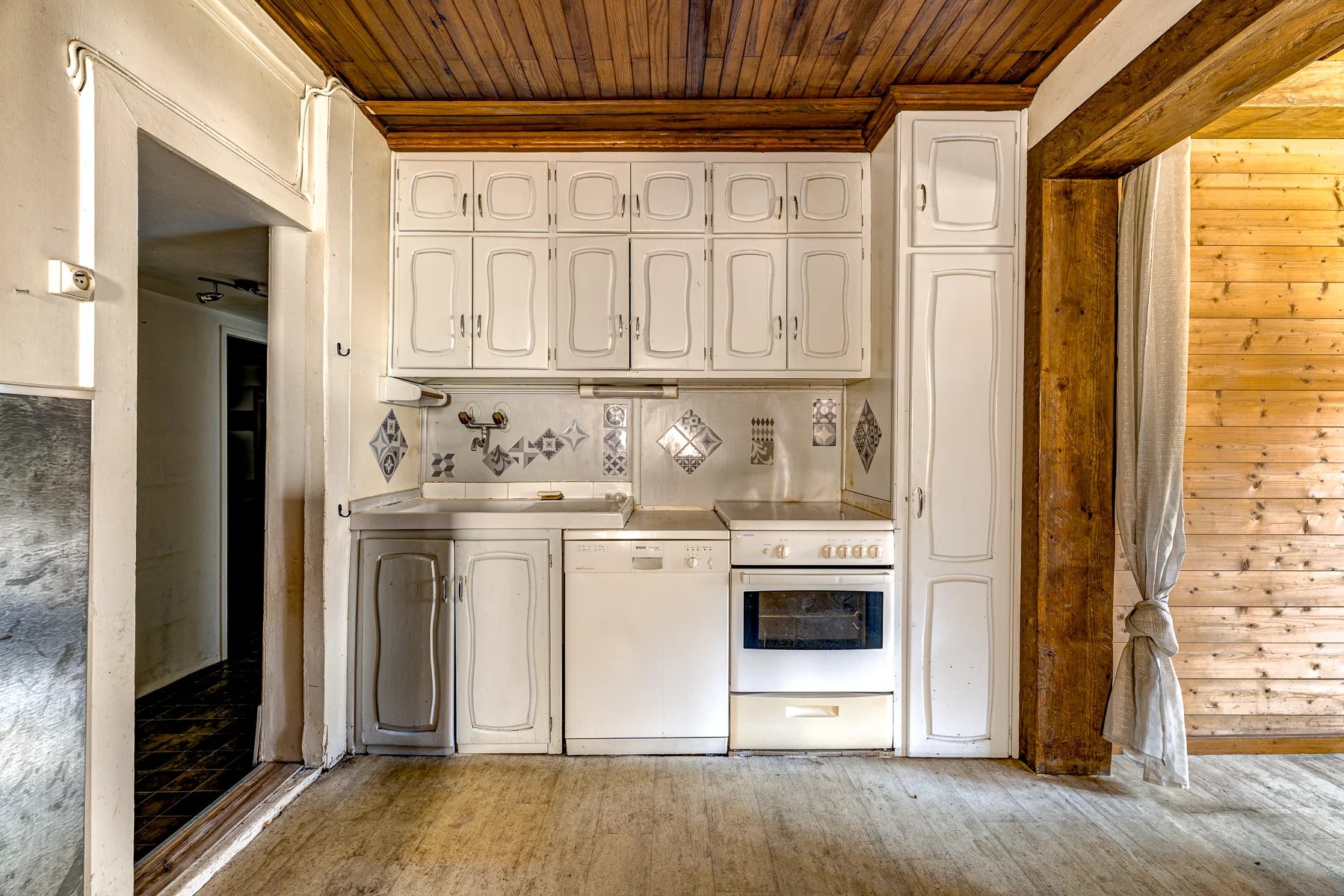 Photo of MORZINE - A renovation project in the hyper-centre of Morzine, steps from the cable car