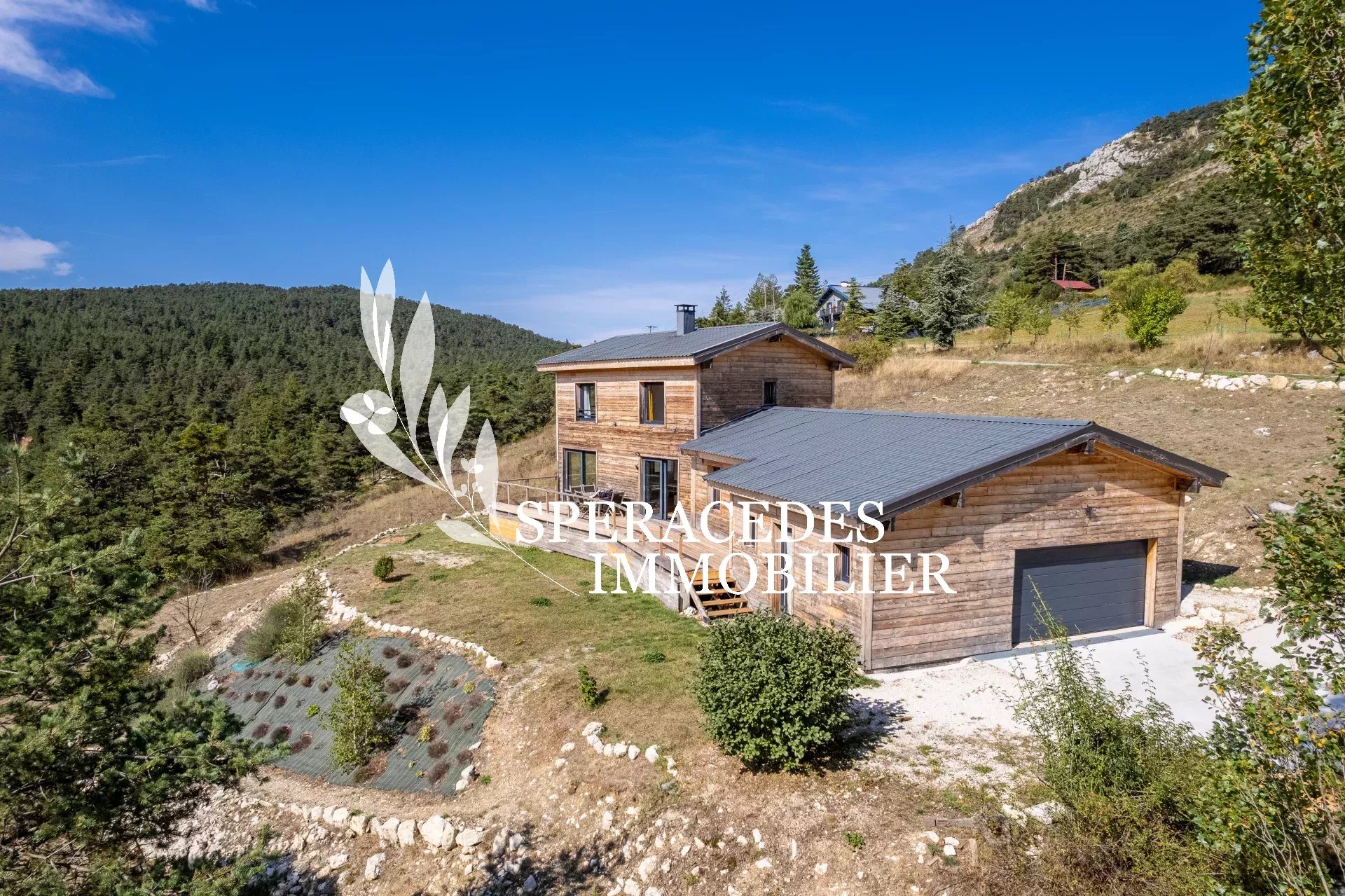 06750 CAILLE VILLA