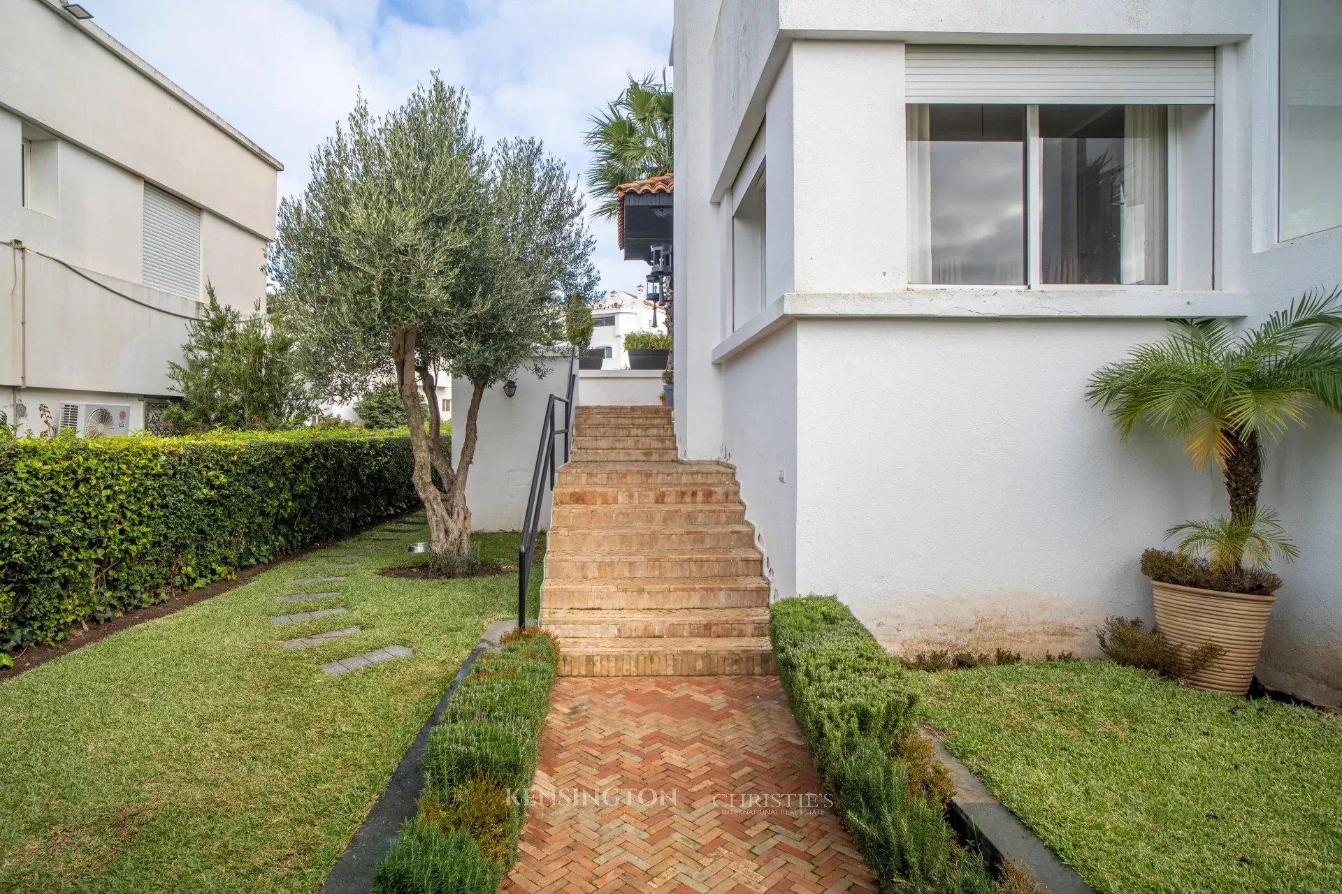 3 Bedroom Villa/Townhouse's Image 16