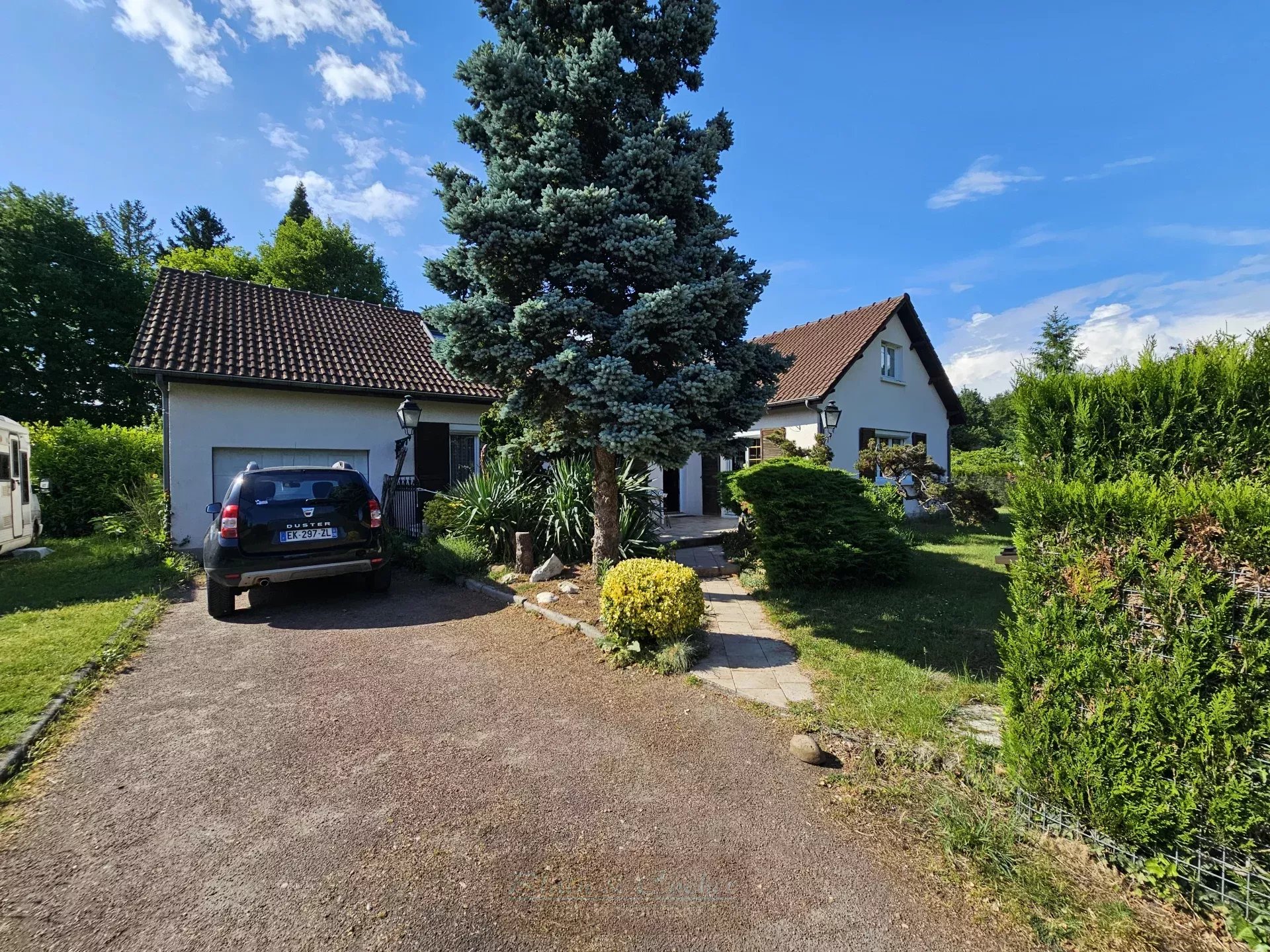 Pavillon spacieux à Villemandeur, 156 m², 3 chambres