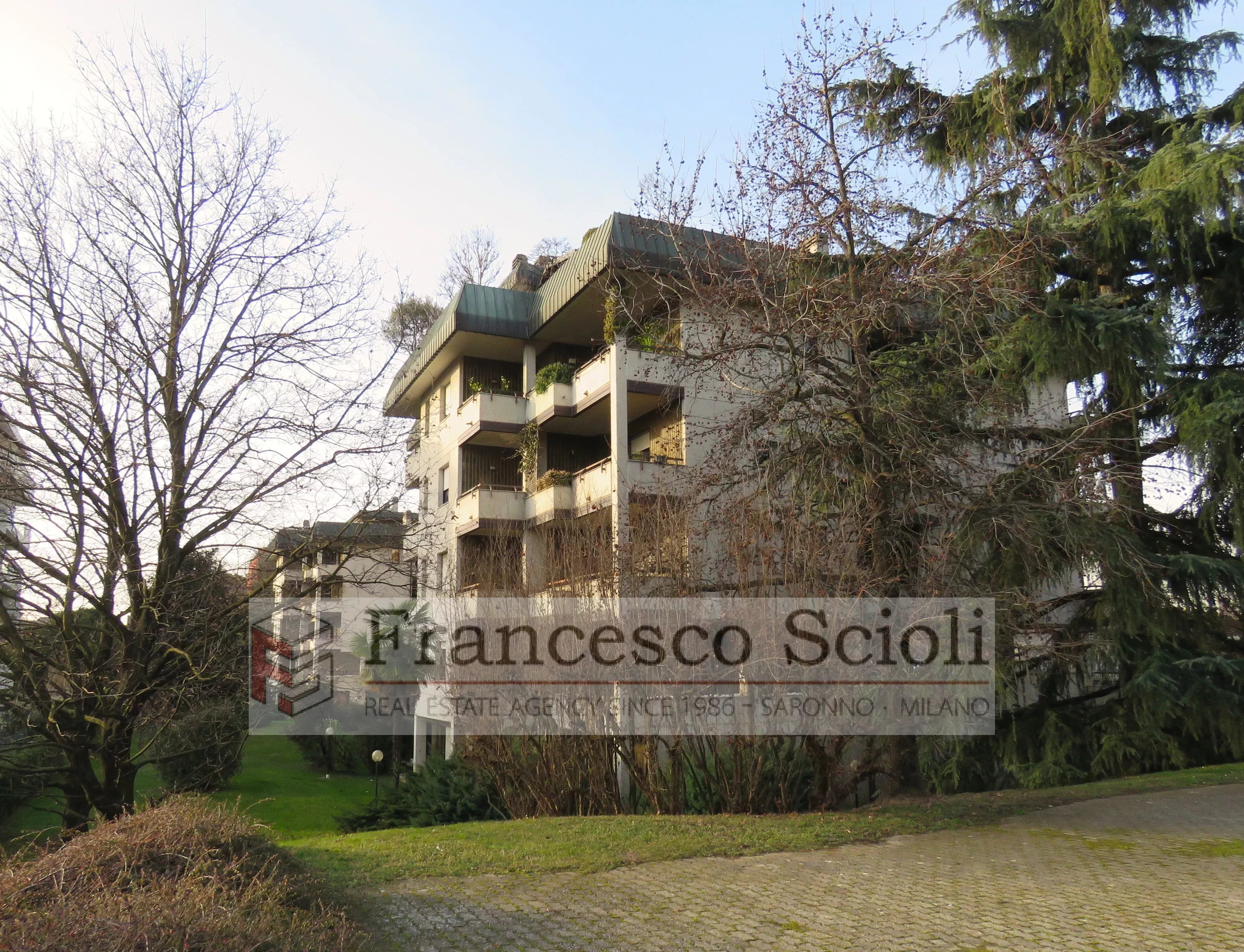 Vendita Appartamento Saronno