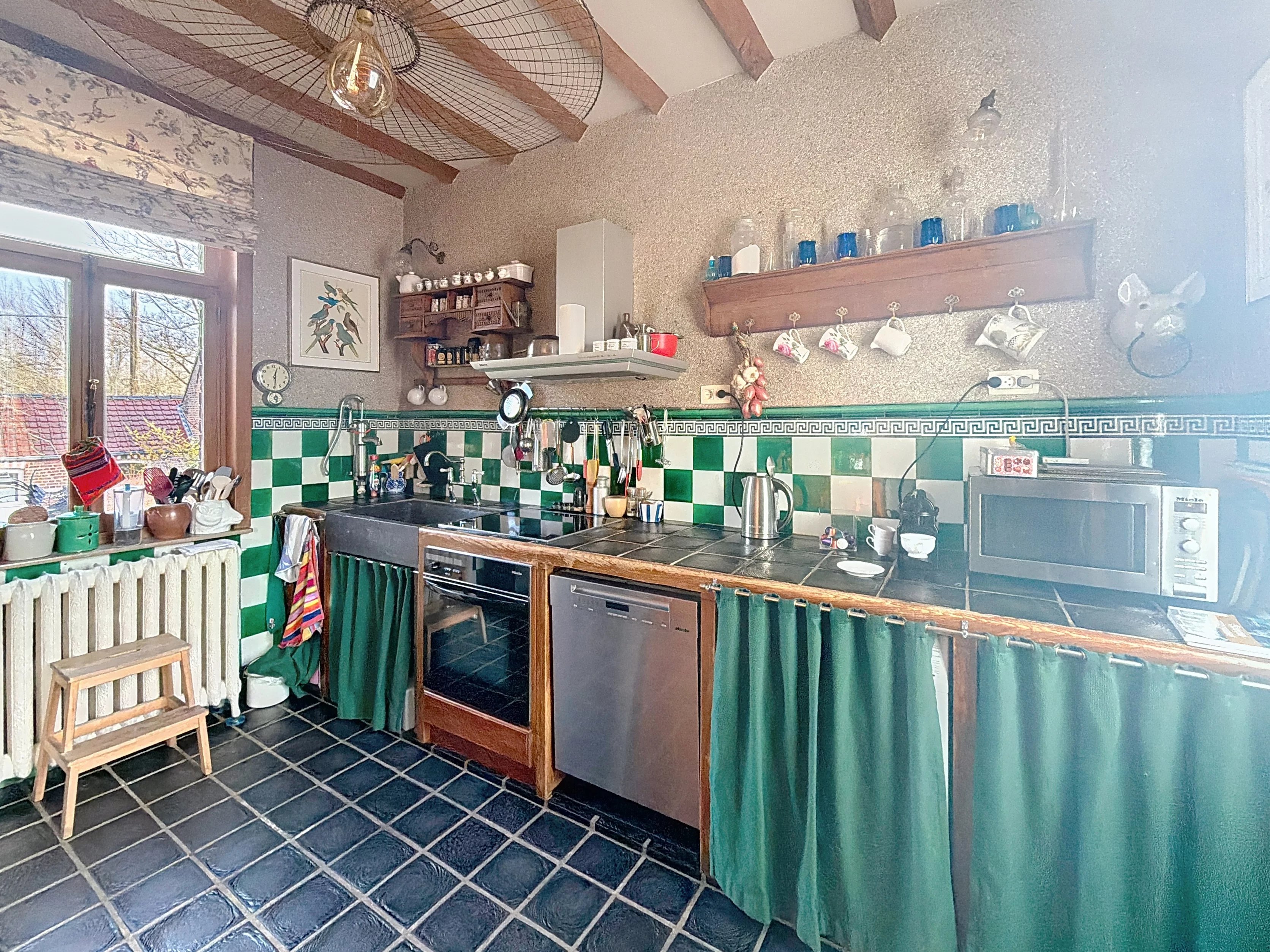 Manor in Jurbise I Elegance and historic charm