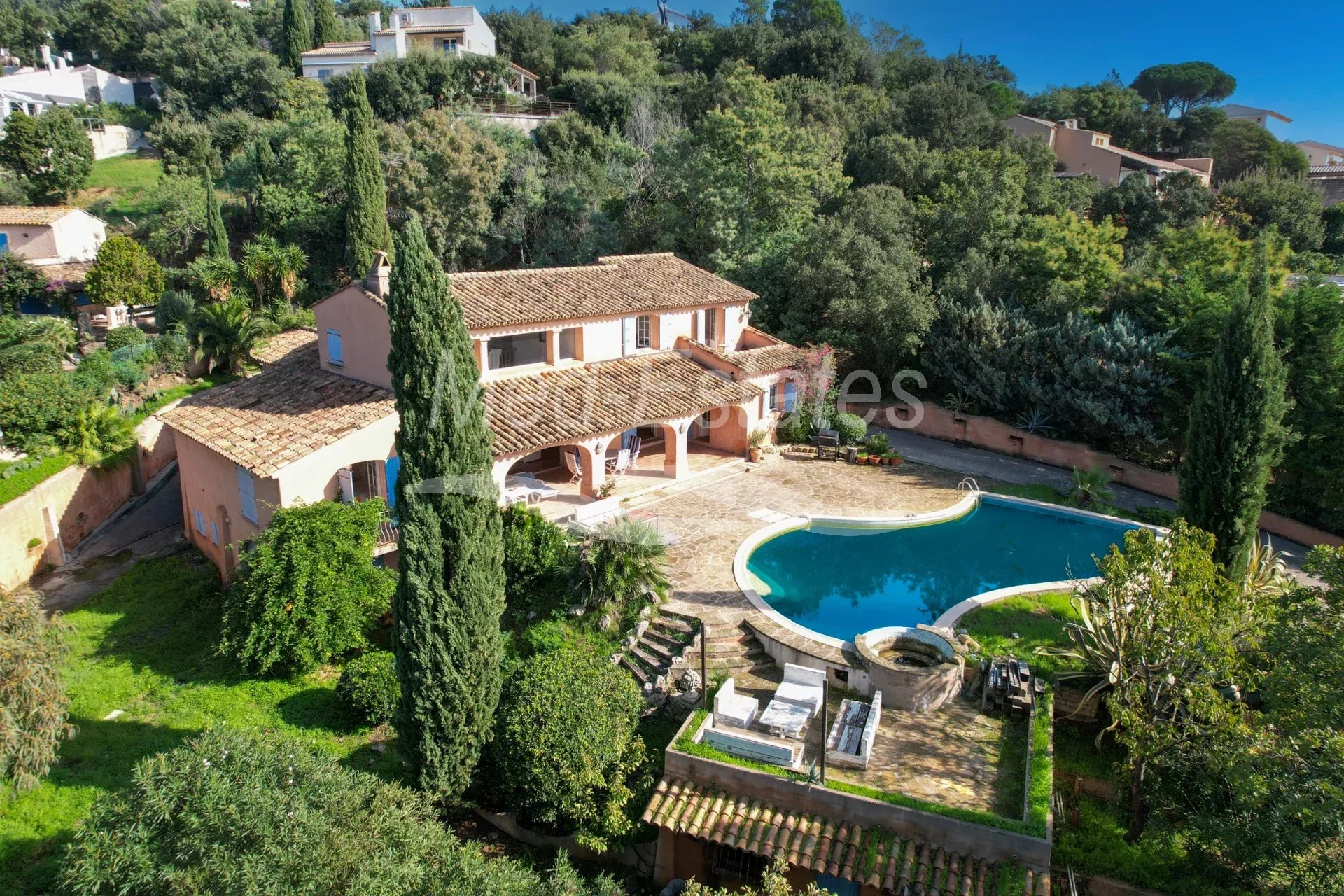 Agence immobilière de Med-Estates Saint Tropez