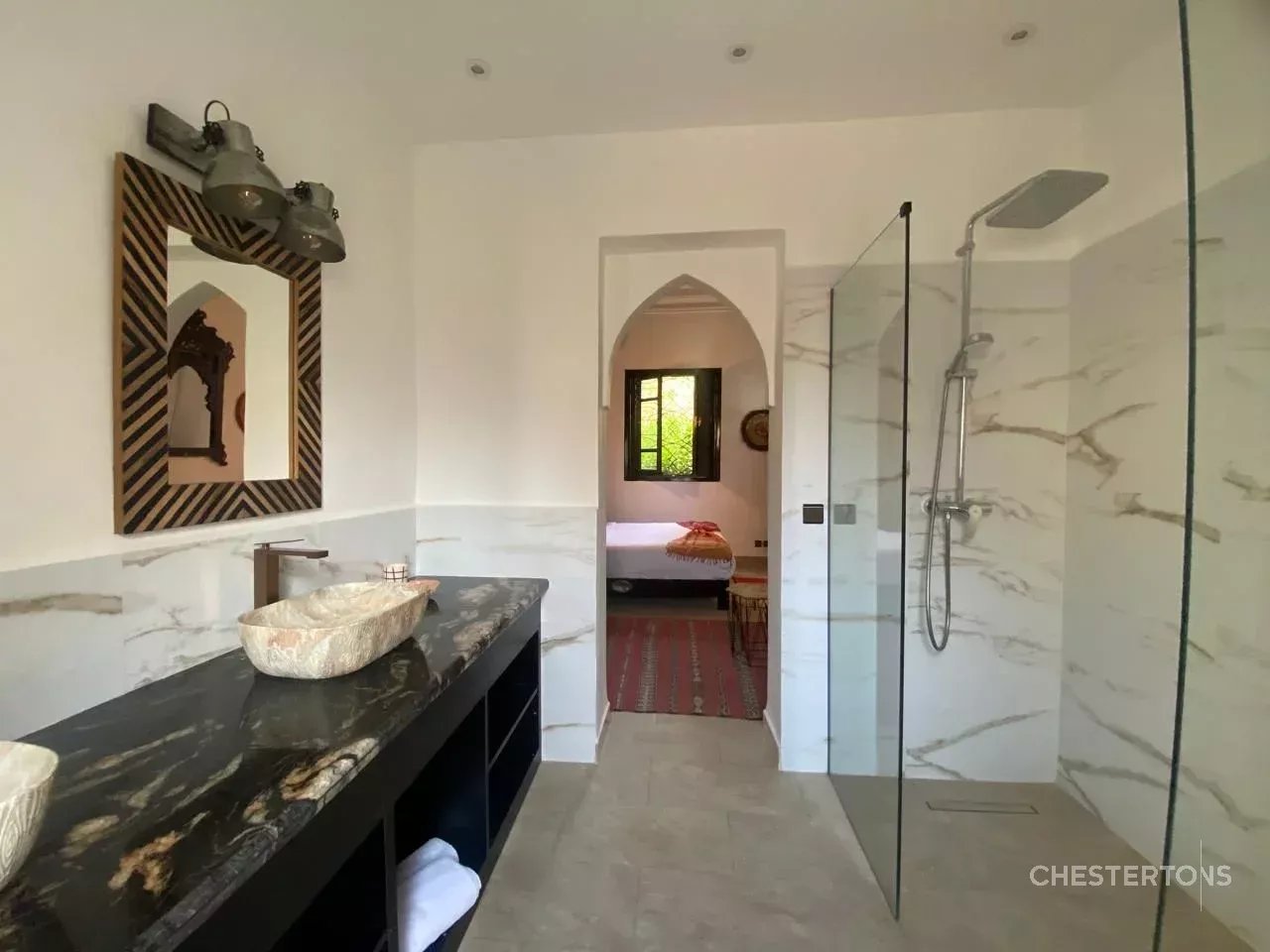  Image of Villa - 6 Bedrooms for Sale in Marrakech-Ménara-Marrakech-Morocco, Image 11