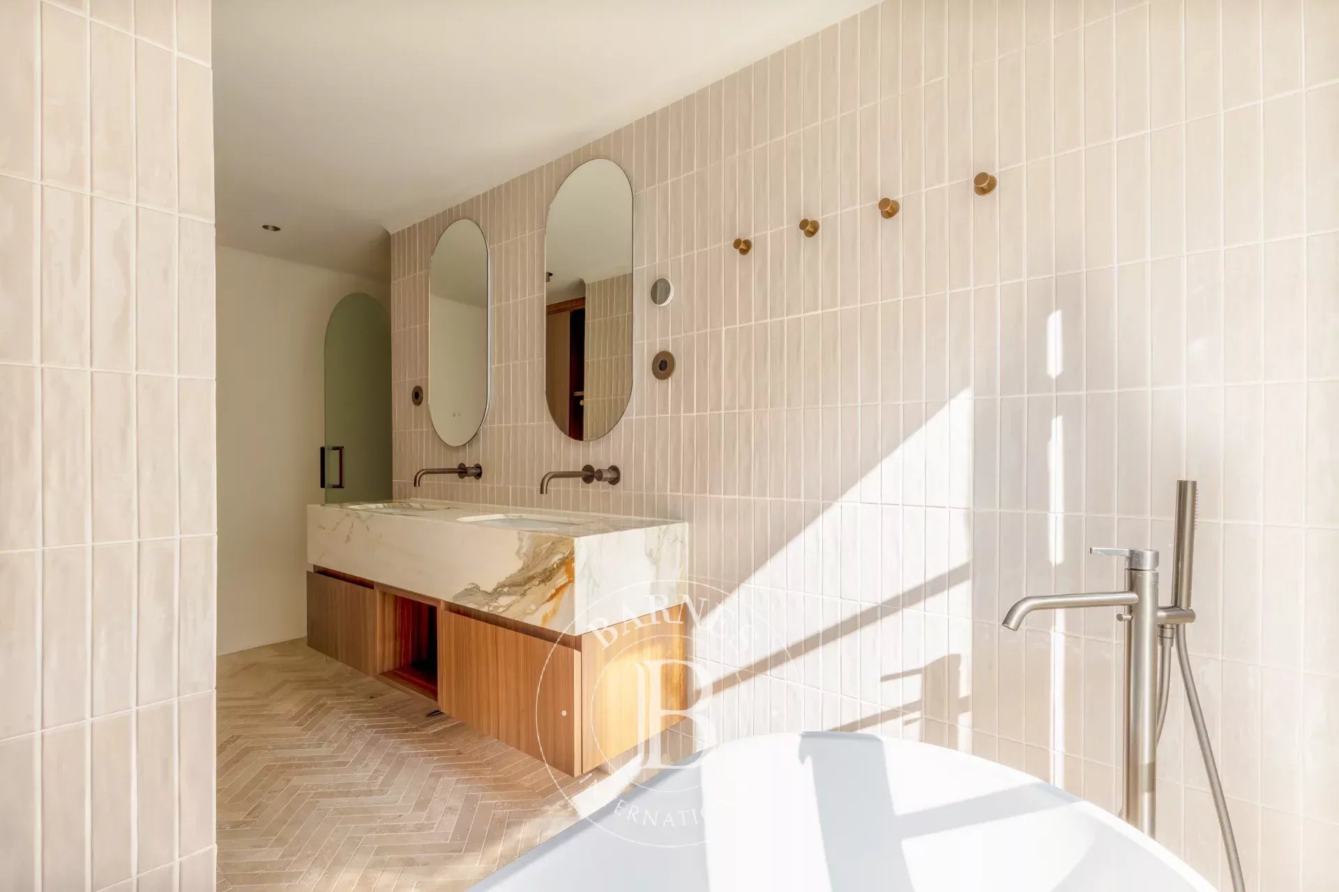 Paris  - Apartment 2 Bedrooms - picture 17