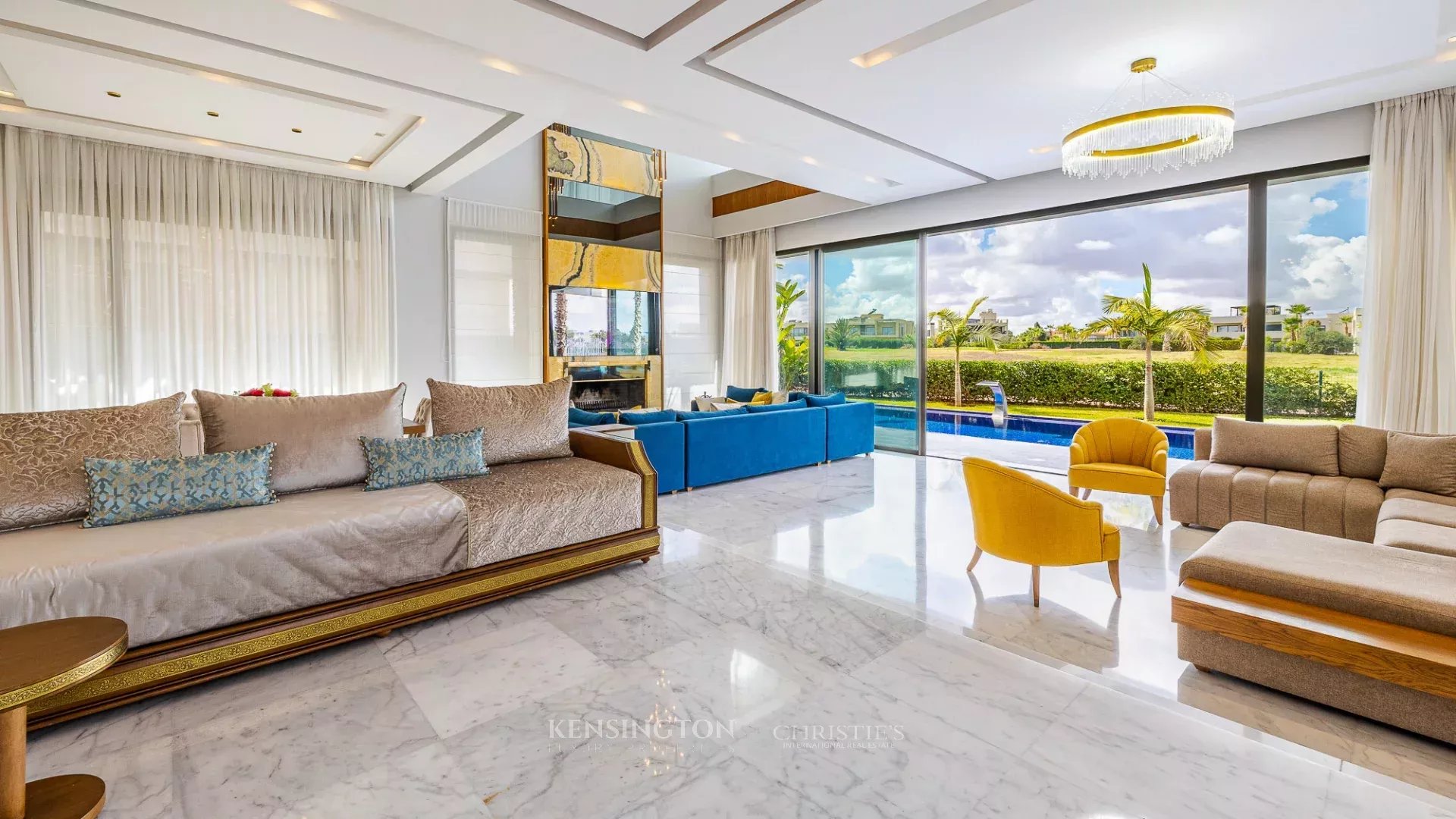 4 Bedroom Villa/Townhouse's Image 3