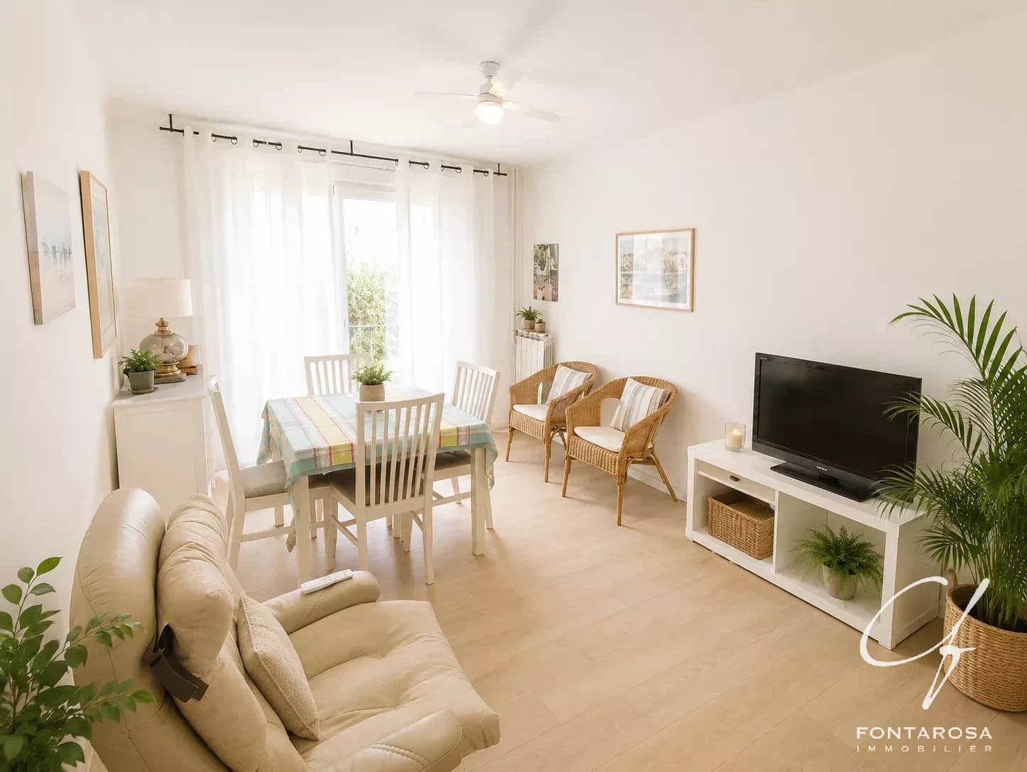 Agence immobilière de 