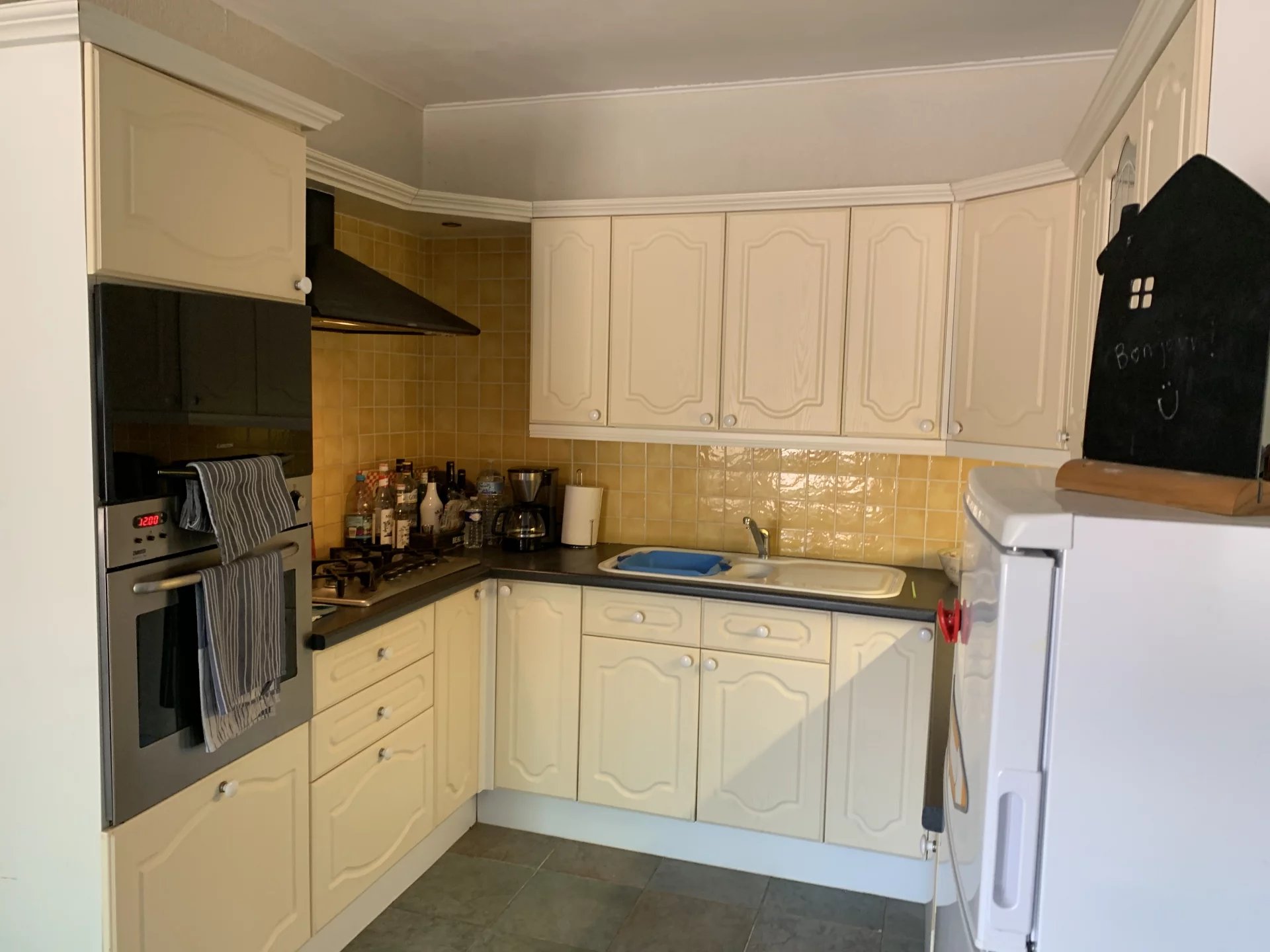 House in Saint-Saud-Lacoussiere - Image 3